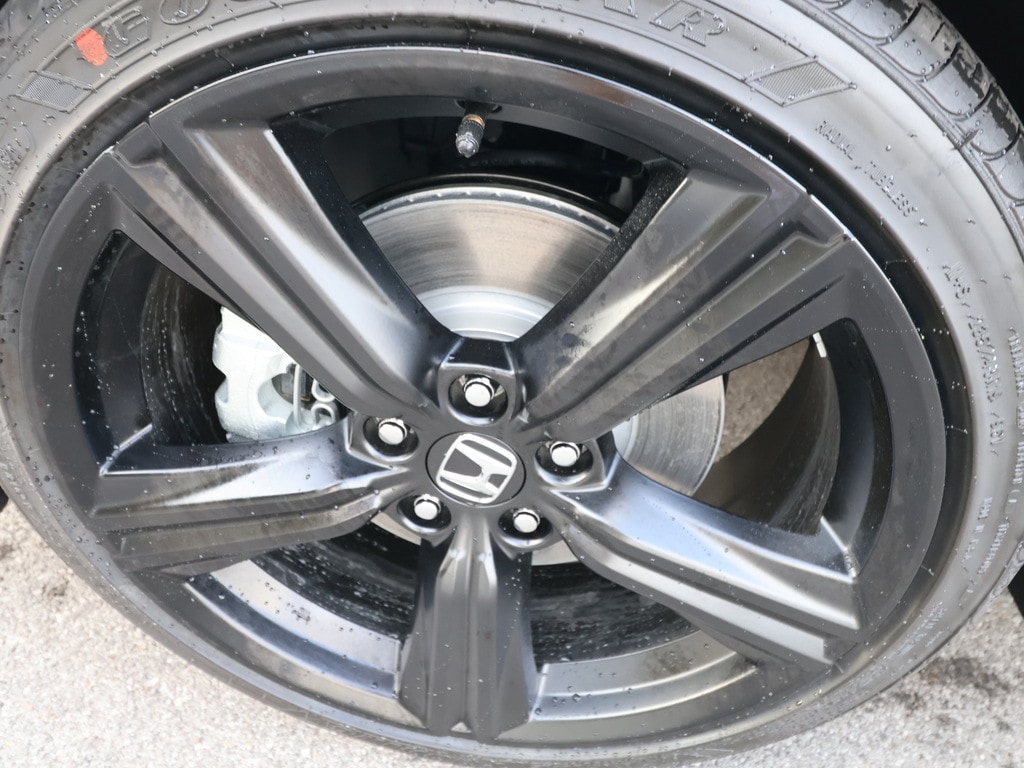 2025 Honda Accord Hybrid Sport-L - Photo 10