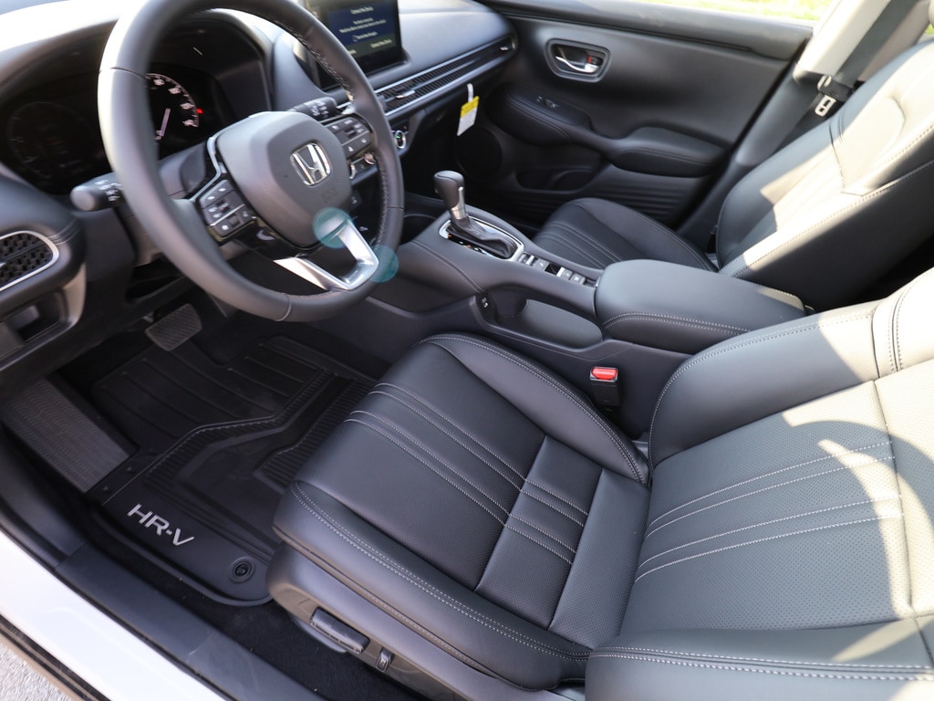 2026 Honda HR-V EX-L - Photo 13
