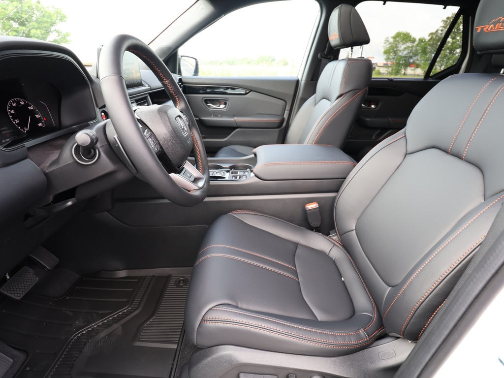 2025 Honda Pilot TrailSport - Photo 15