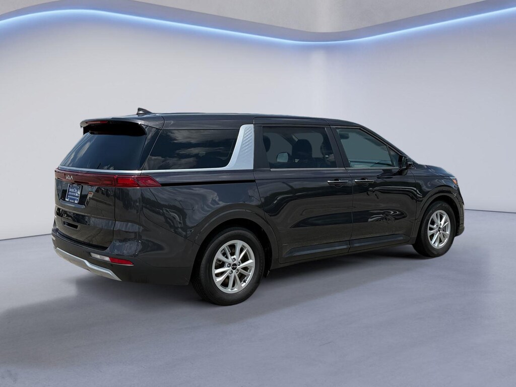 Used 2024 Kia Carnival LX Van