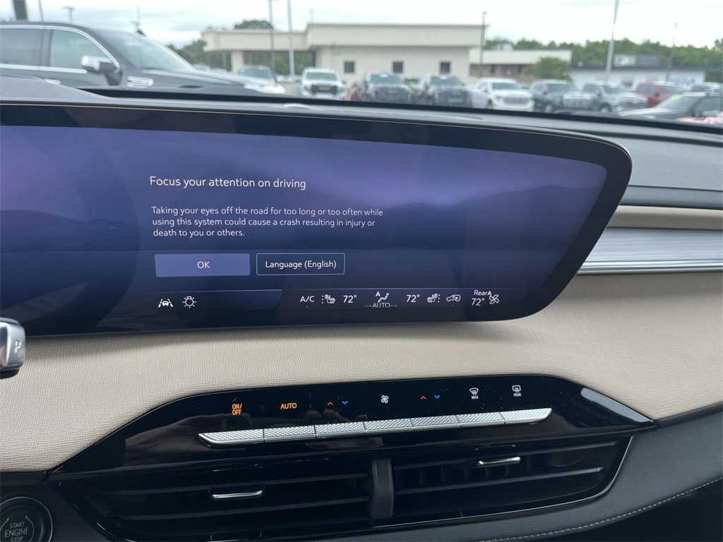 2025 Buick Enclave Preferred - Photo 23