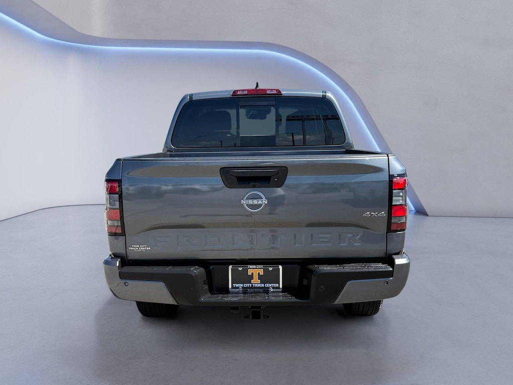 Used 2025 Nissan Frontier SV Truck