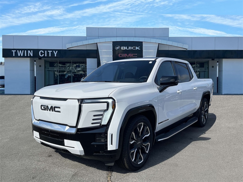 2025 GMC Sierra EV Denali