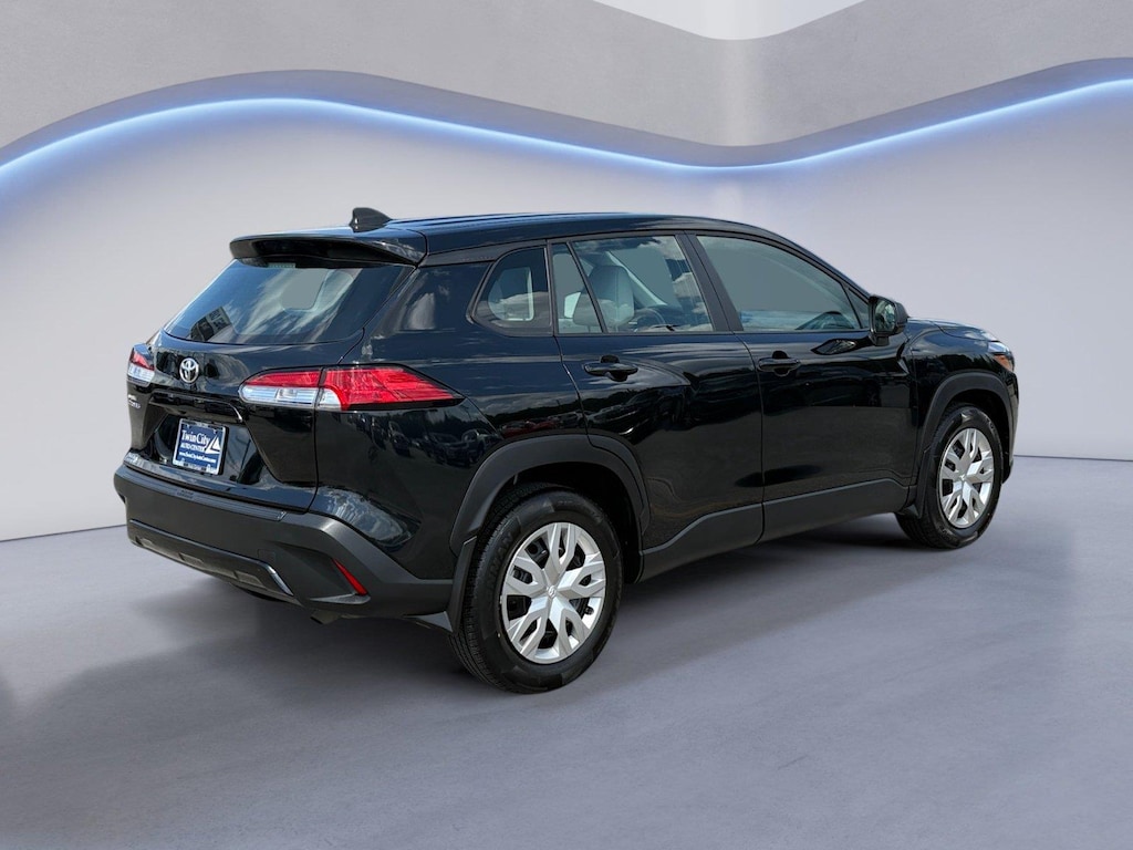 Used 2025 Toyota Y L