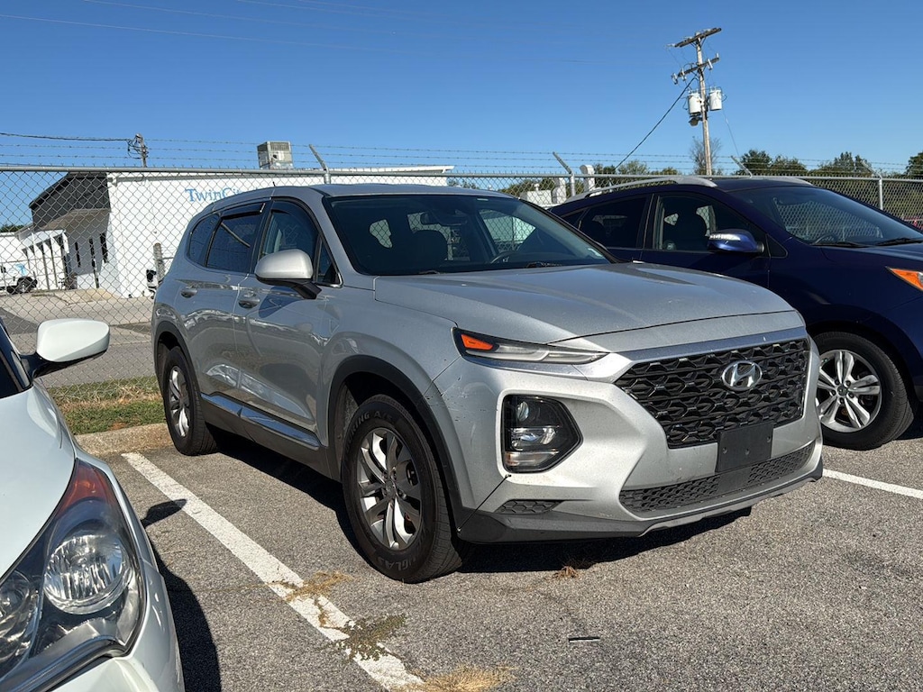 Used 2019 Hyundai Santa Fe SE SUV