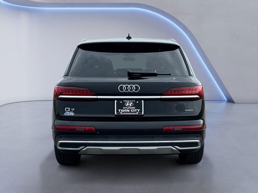 Used 2024 Audi Q7 Premium Plus SUV