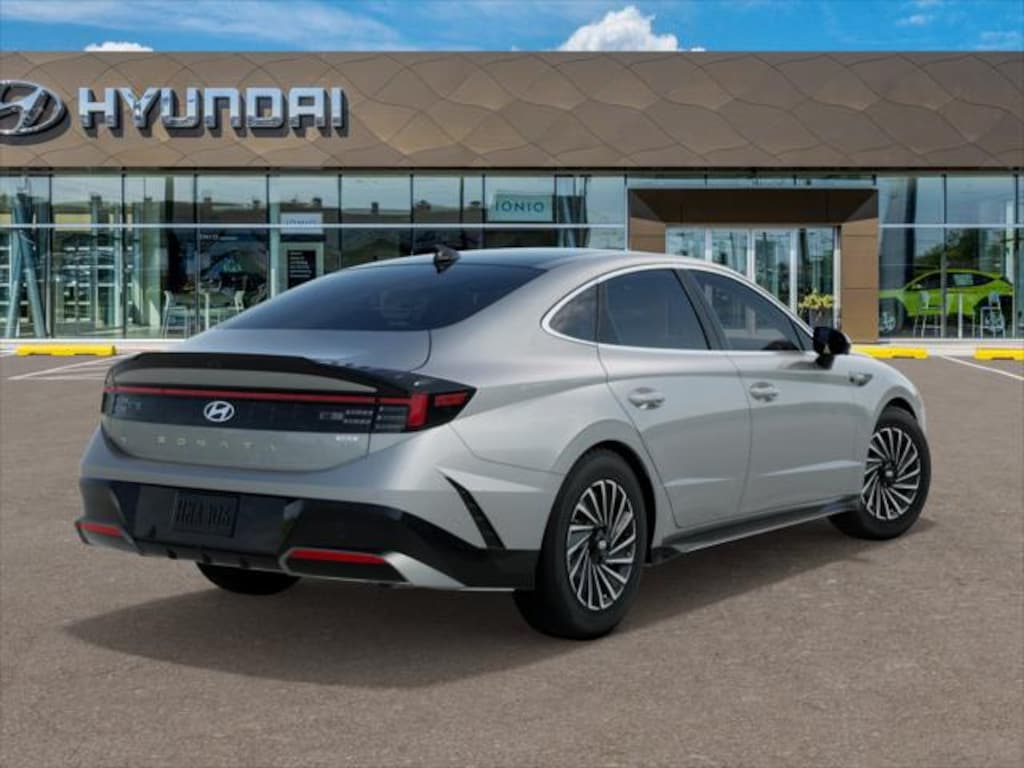 New 2025 Hyundai Sonata Hybrid Limited Sedan