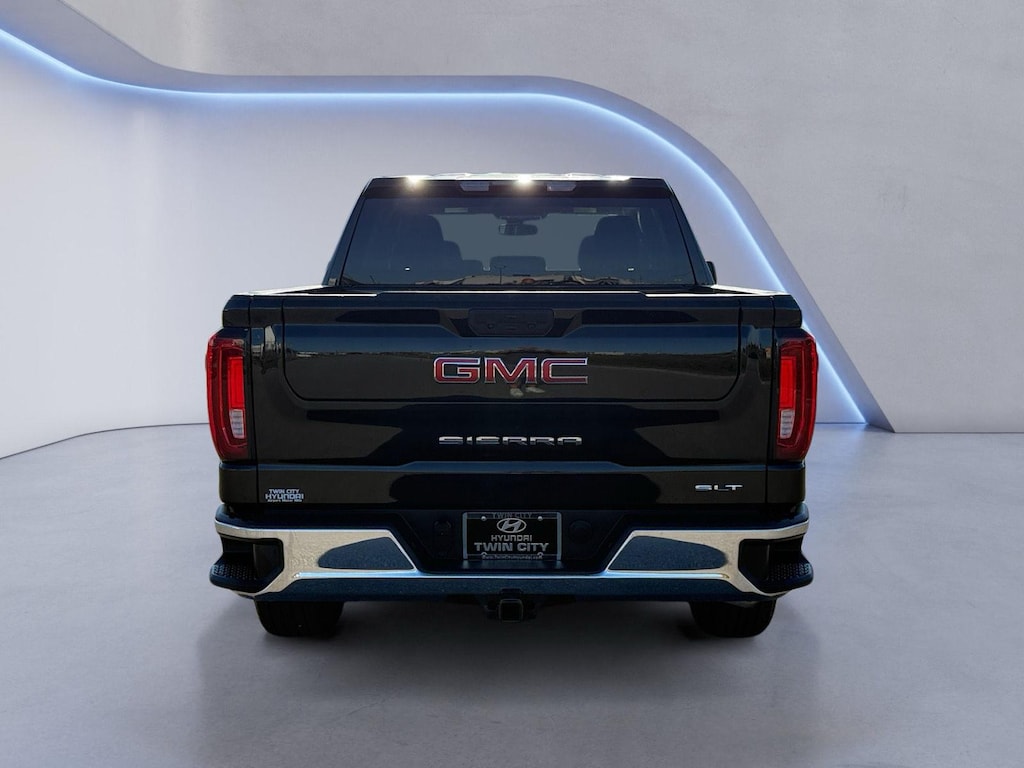 Used 2025 GMC Sierra 1500 SLT Truck
