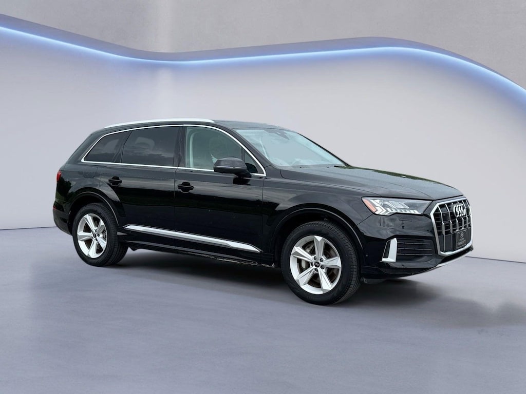 Used 2024 Audi Q7 Premium Plus SUV
