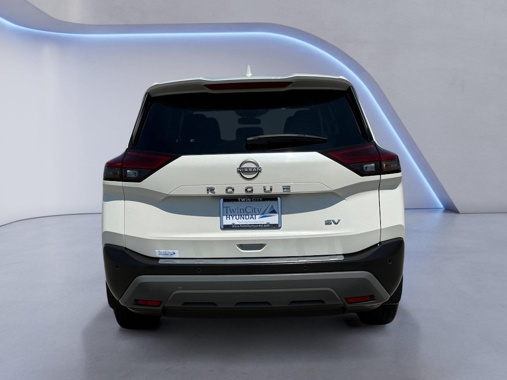 Used 2023 Nissan Rogue SV SUV