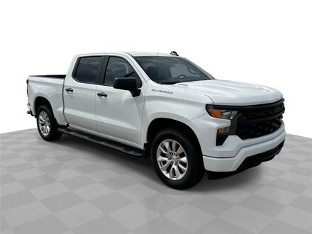 2026 Chevrolet Silverado 1500 Custom Truck
