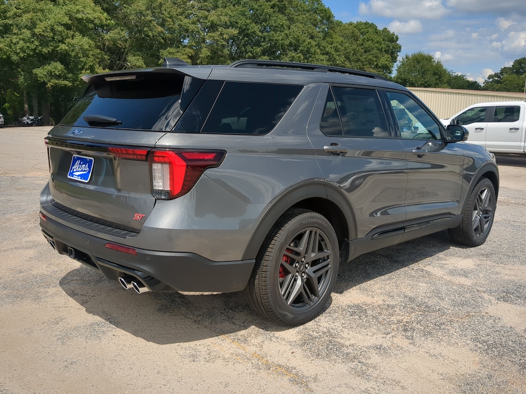 New 2026 Ford Explorer ST SUV