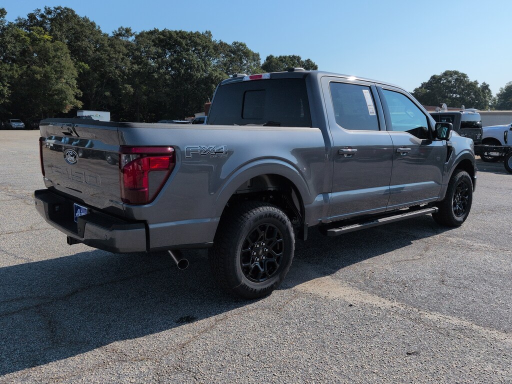 New 2026 Ford F-150 XLT TRUCK