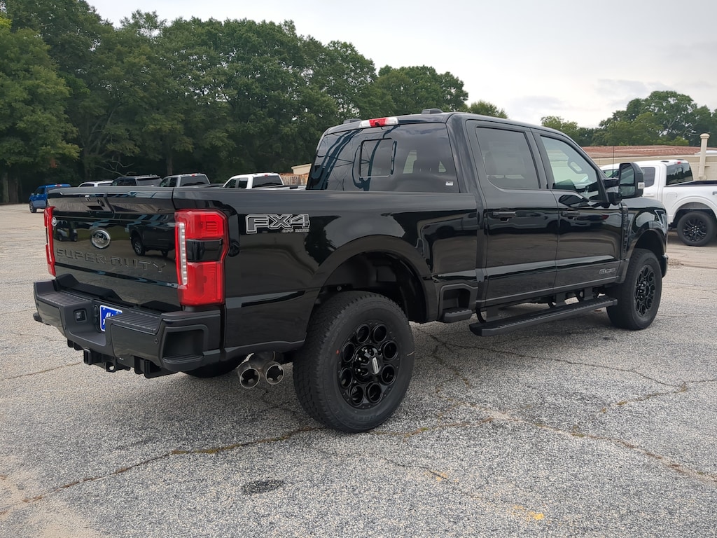 New 2026 Ford Super Duty F-250 SRW LARIAT TRUCK