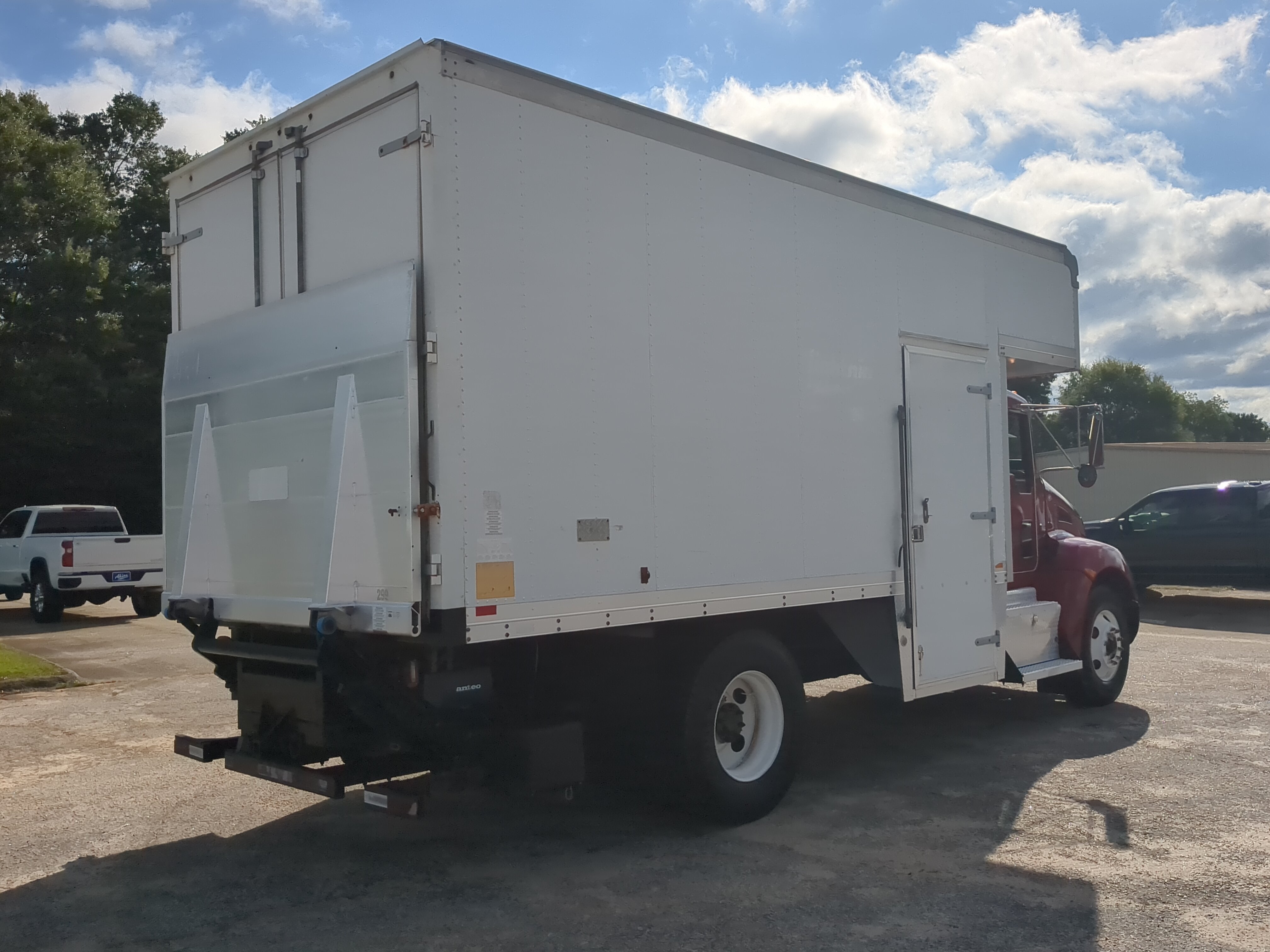 Used 2014 Skeeter T3