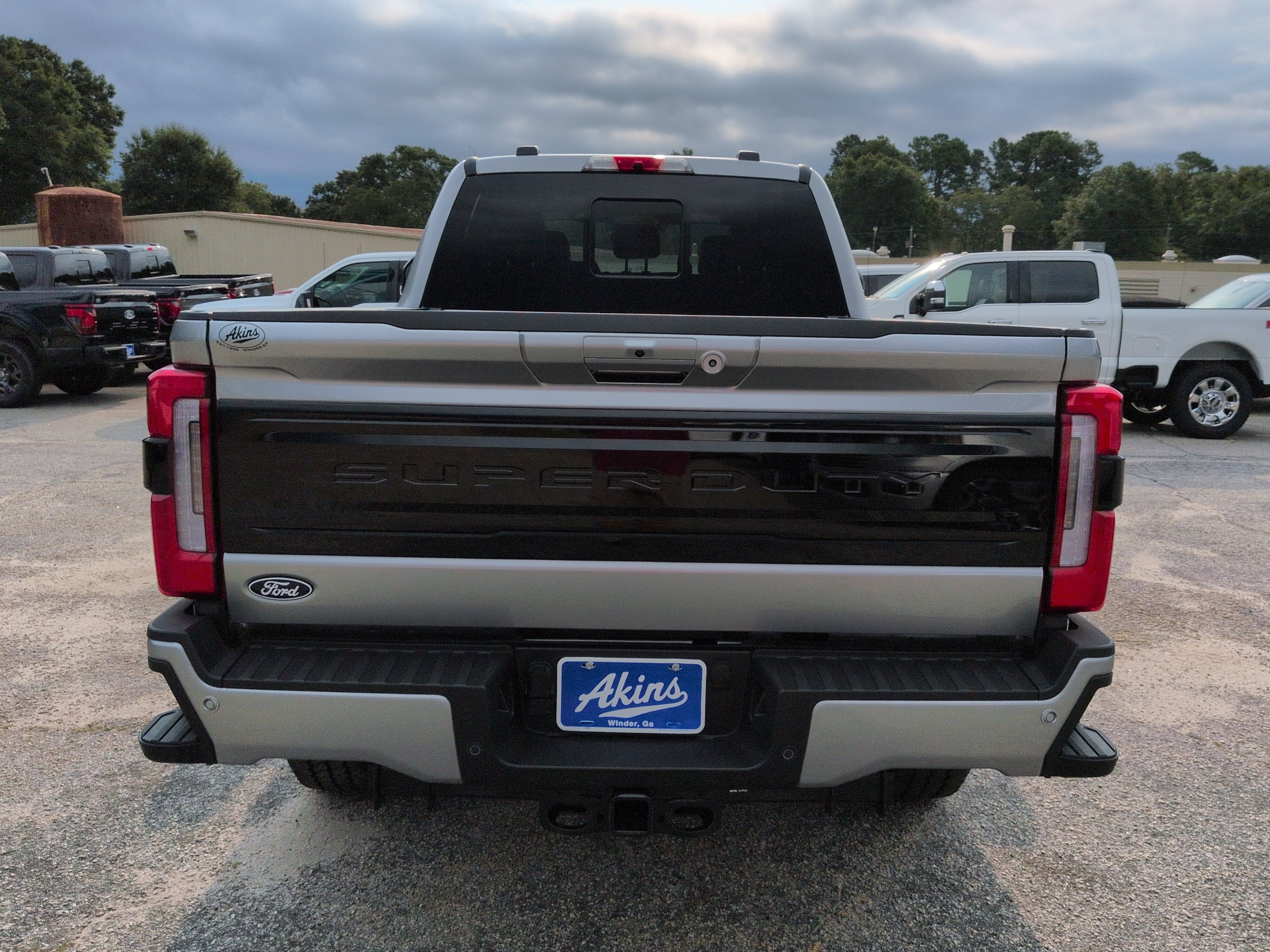 New 2027 Ford Super Duty F-250 SRW Platinum TRUCK