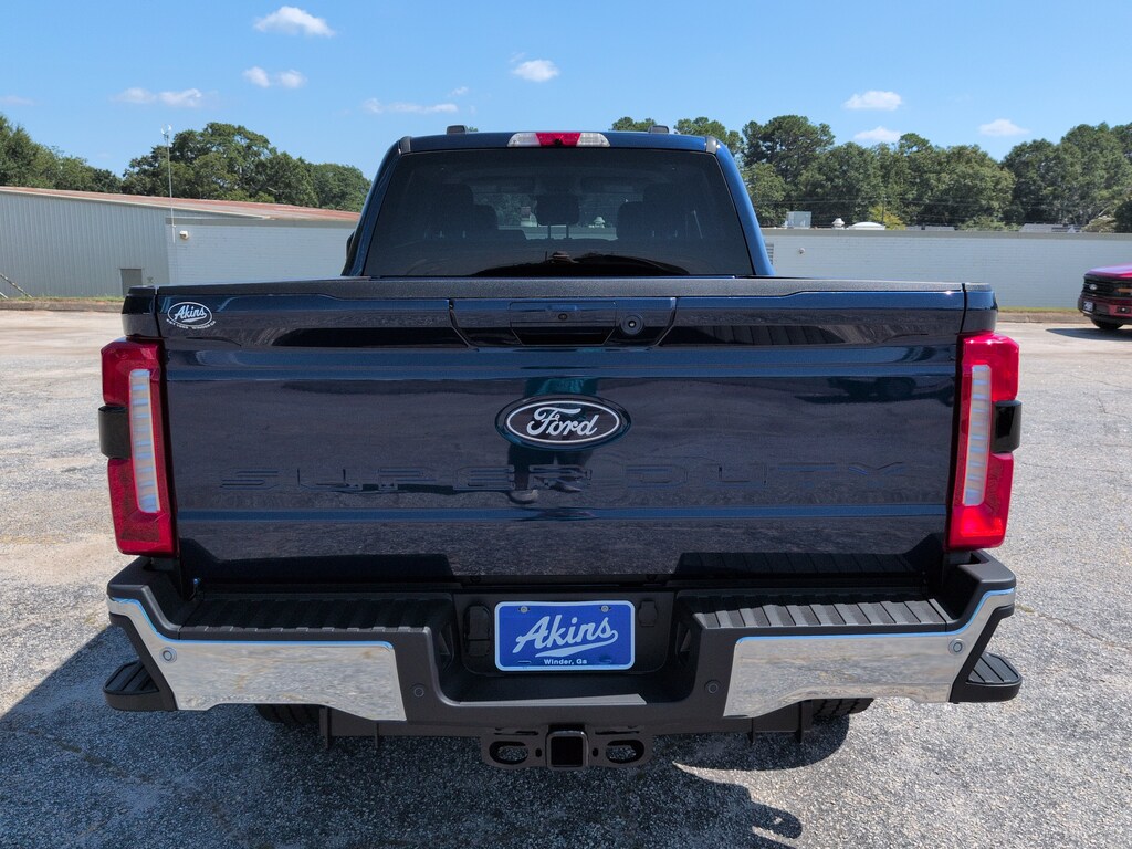 New 2027 Ford Super Duty F-250 SRW LARIAT TRUCK