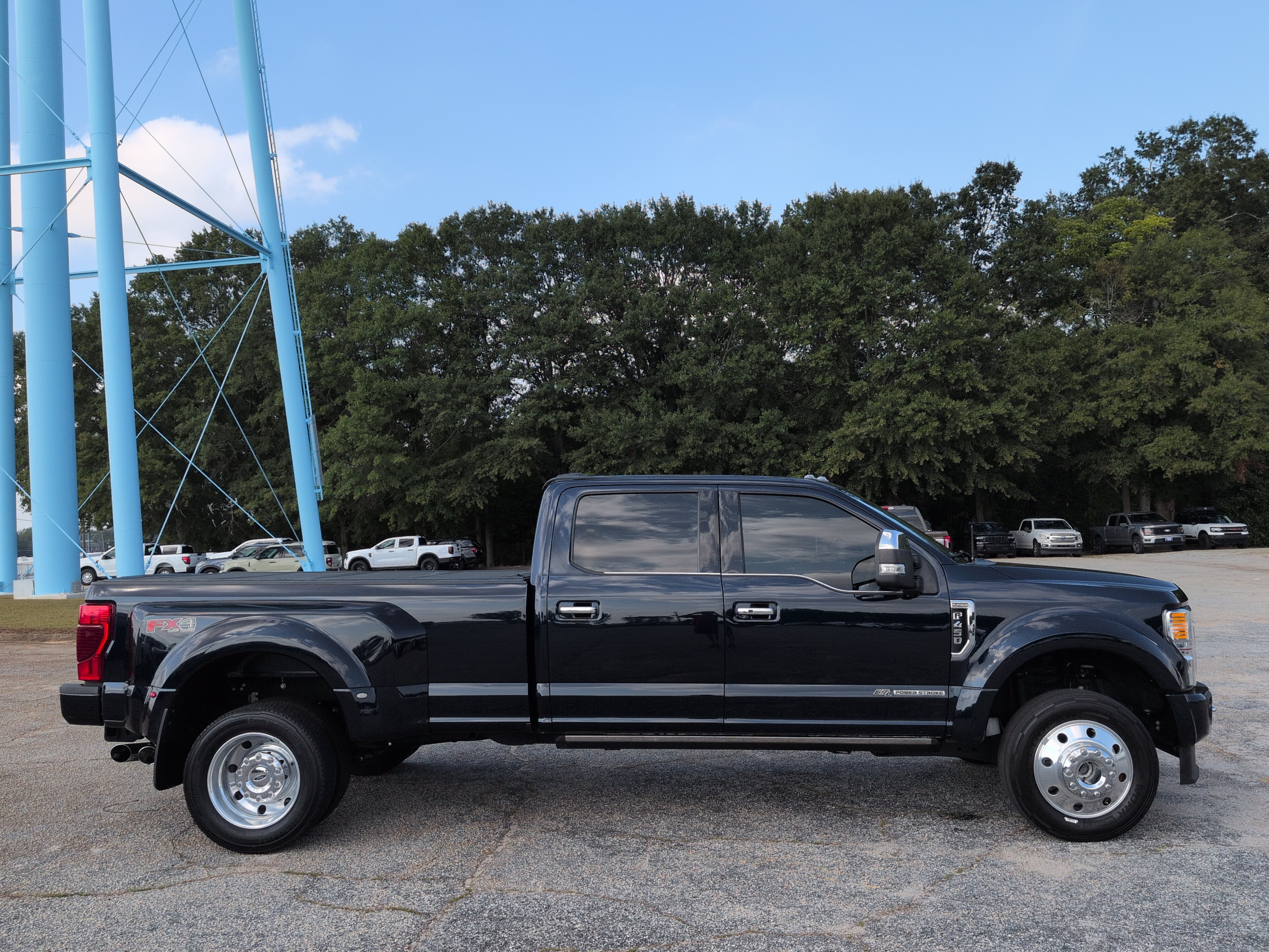 Certified 2022 Ford Superduty Platinum DRW CREW CAB LONG BED TRUCK