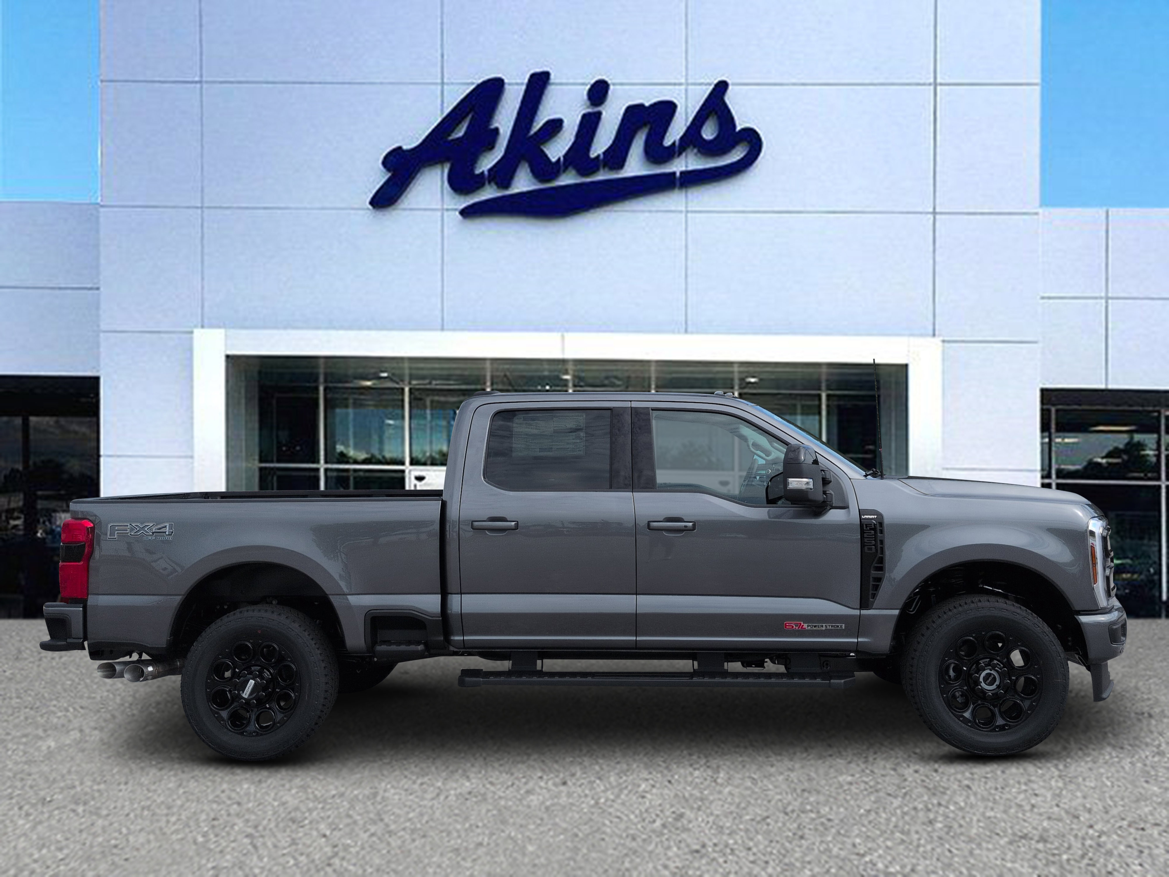 New 2027 Ford Super Duty F-250 SRW LARIAT TRUCK