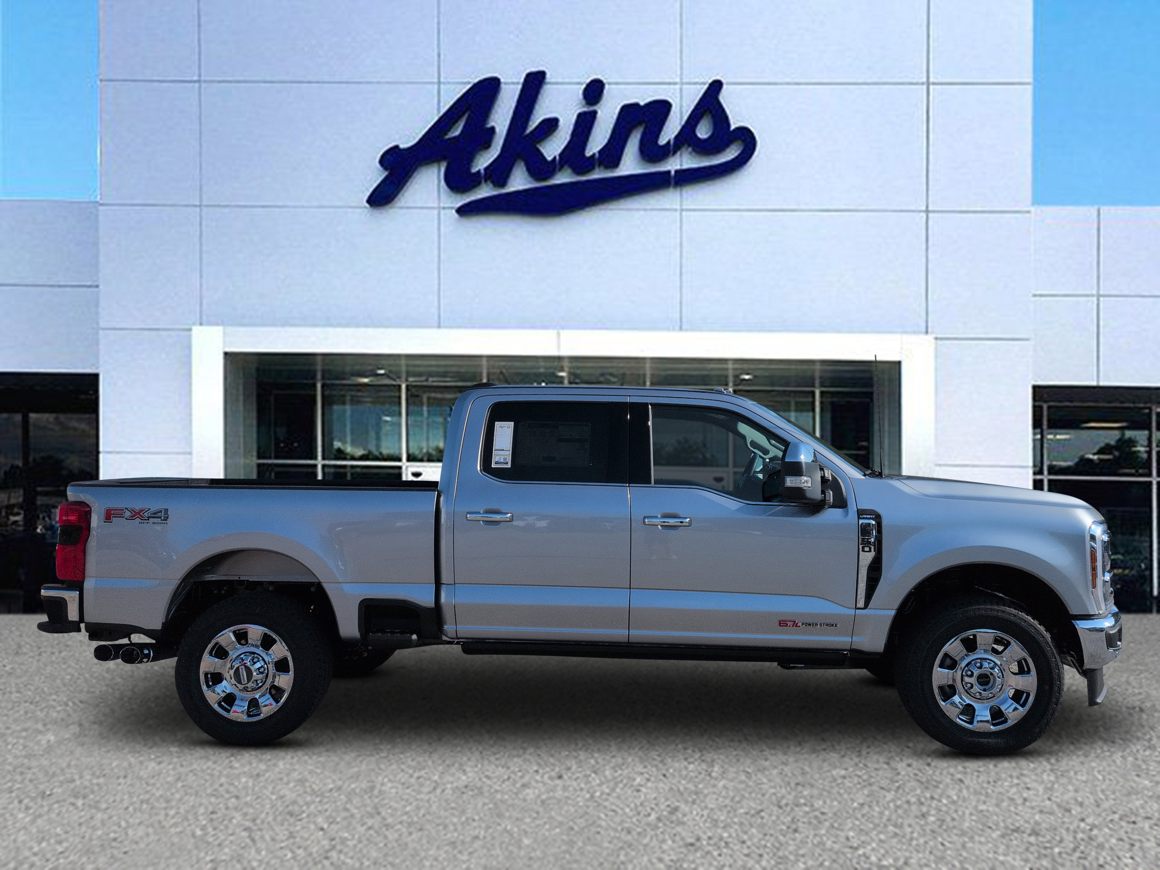 New 2027 Ford Super Duty F-250 SRW LARIAT TRUCK