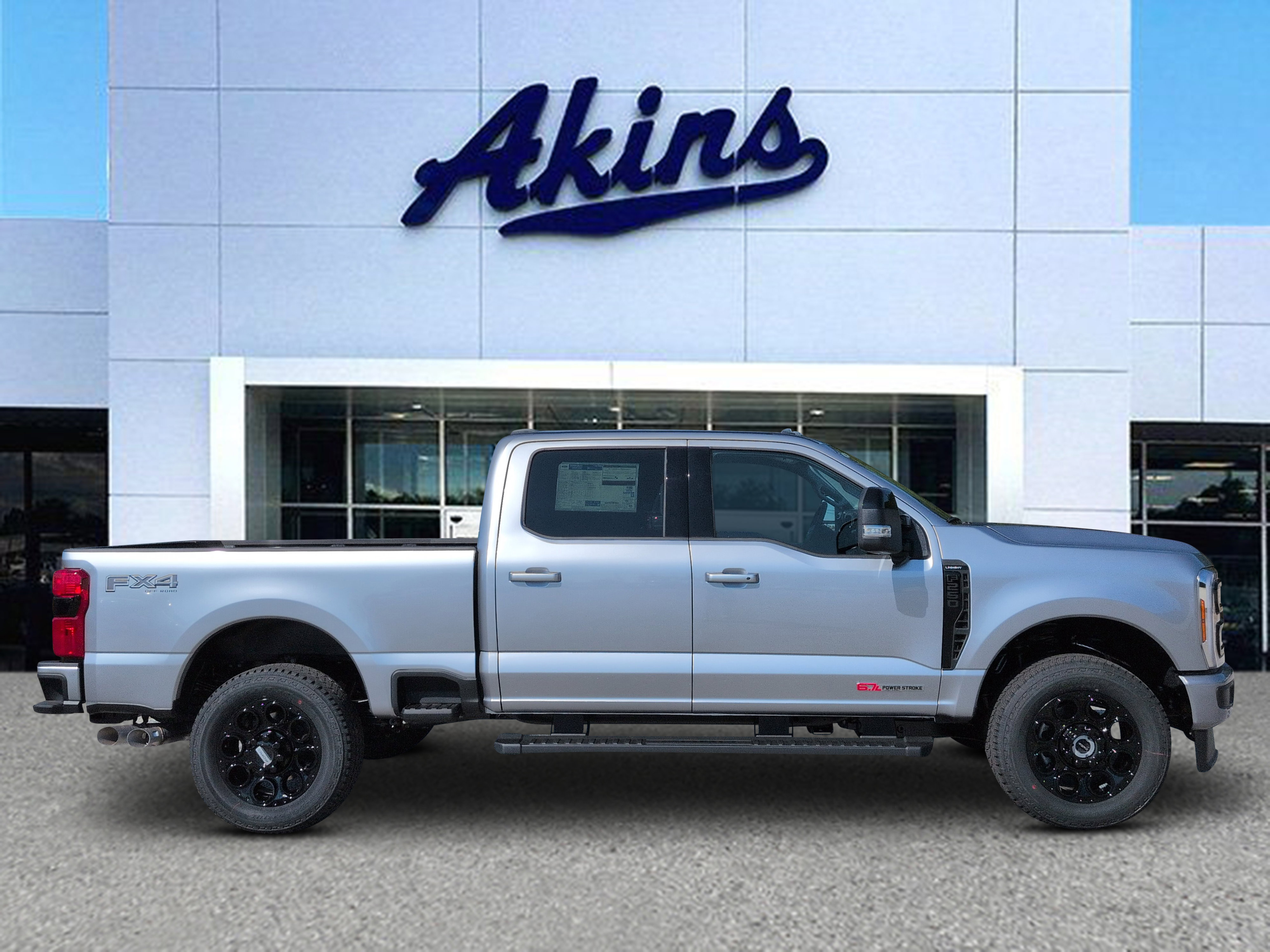 New 2027 Ford Super Duty F-250 SRW LARIAT TRUCK