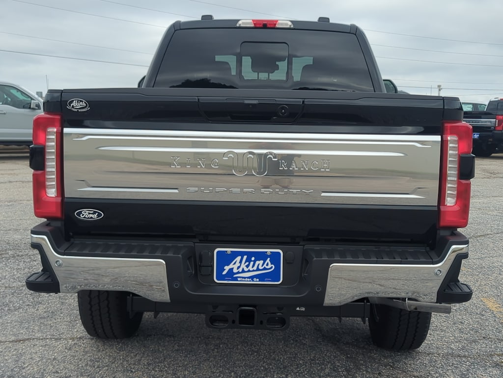 New 2027 Ford Super Duty F-350 SRW King Ranch TRUCK