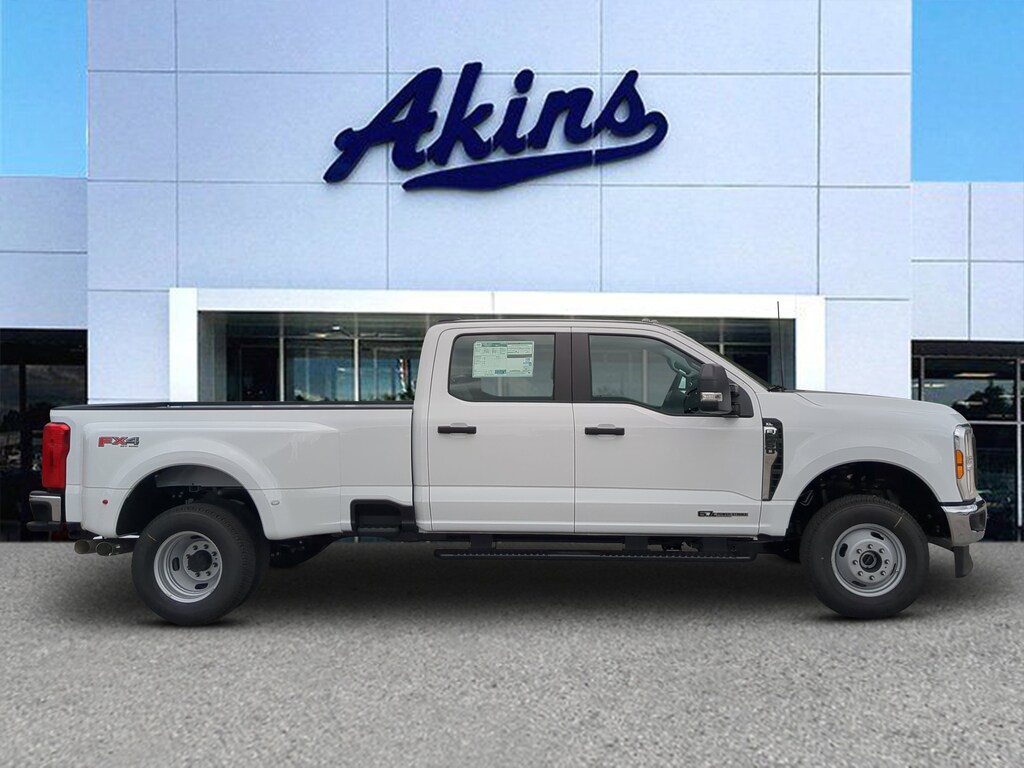 New 2026 Ford Super Duty F-350 DRW XL TRUCK