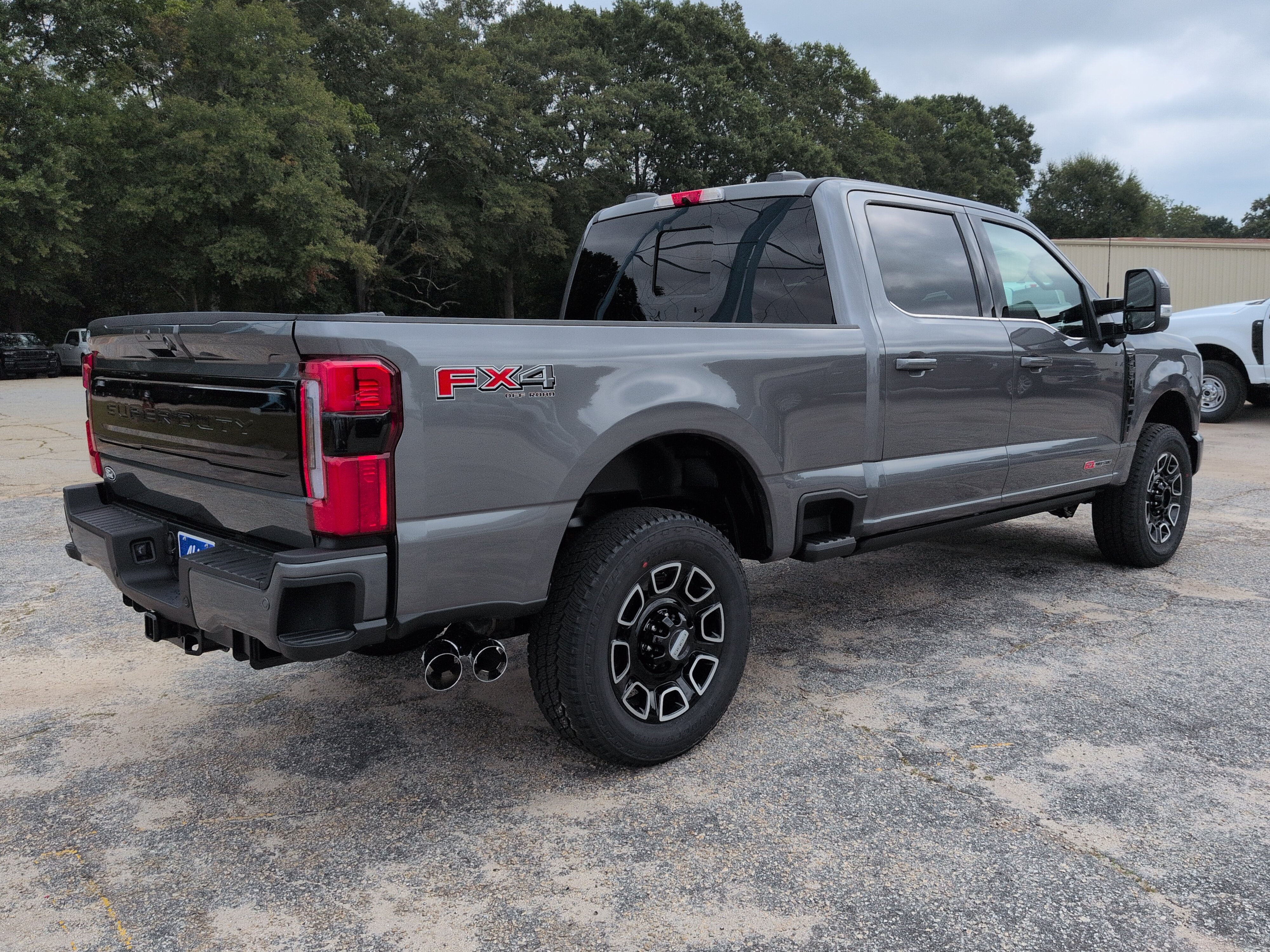 New 2027 Ford Super Duty F-250 SRW Platinum TRUCK