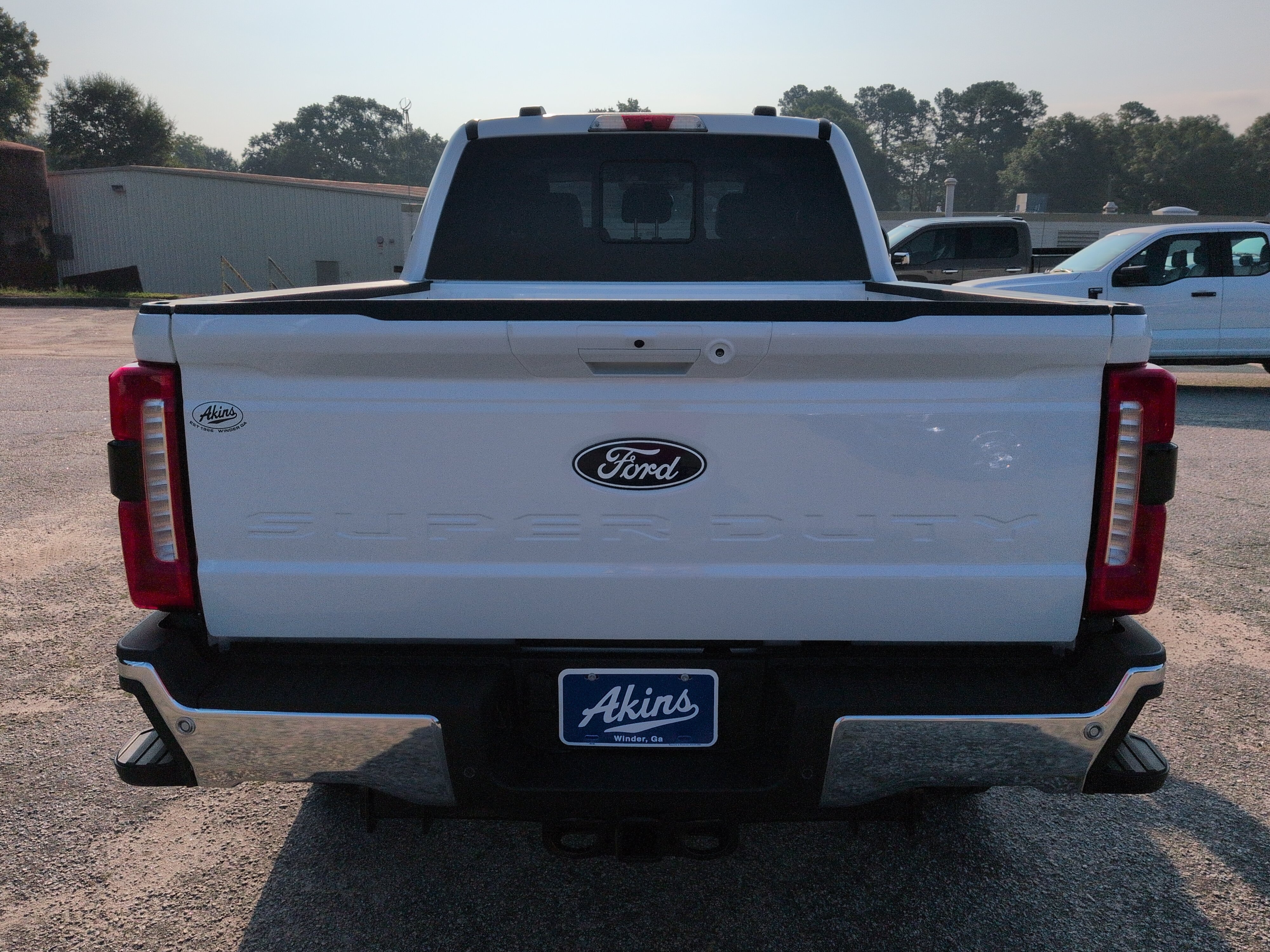 New 2027 Ford Super Duty F-250 SRW LARIAT TRUCK