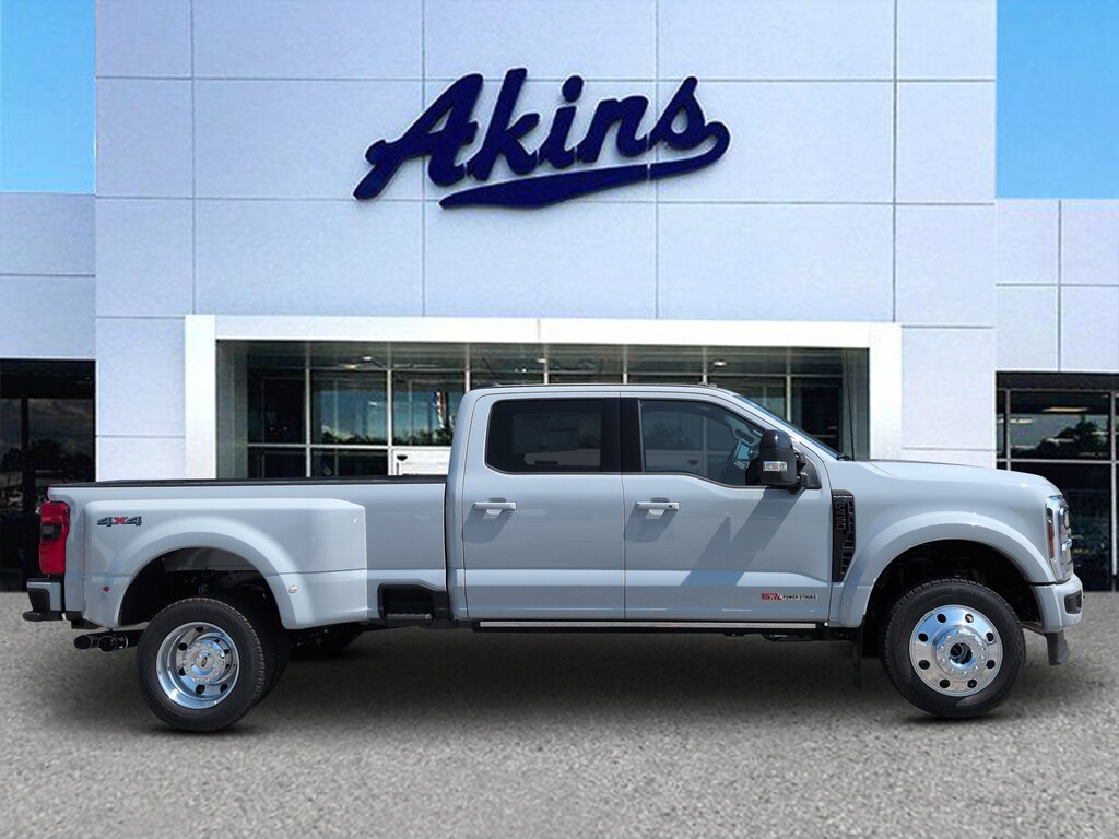 New 2026 Ford Super Duty F-450 DRW Platinum TRUCK