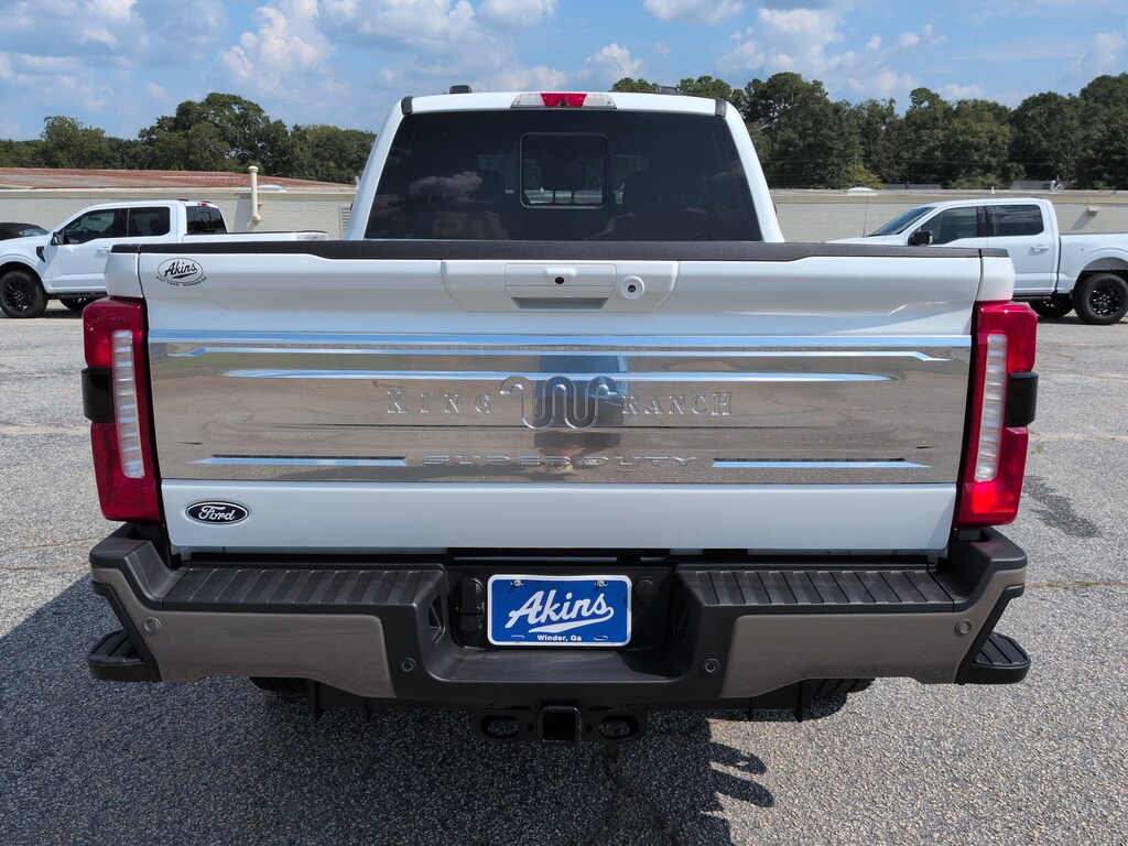 New 2027 Ford Super Duty F-350 SRW King Ranch TRUCK
