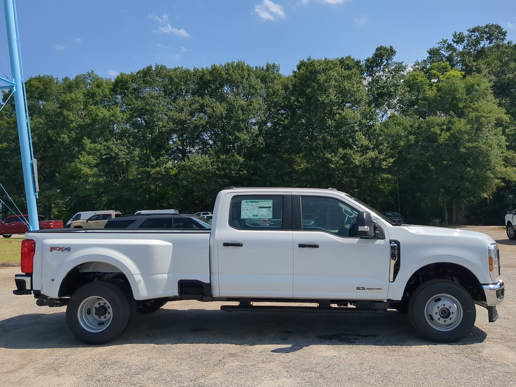 New 2026 Ford Super Duty F-350 DRW XL TRUCK