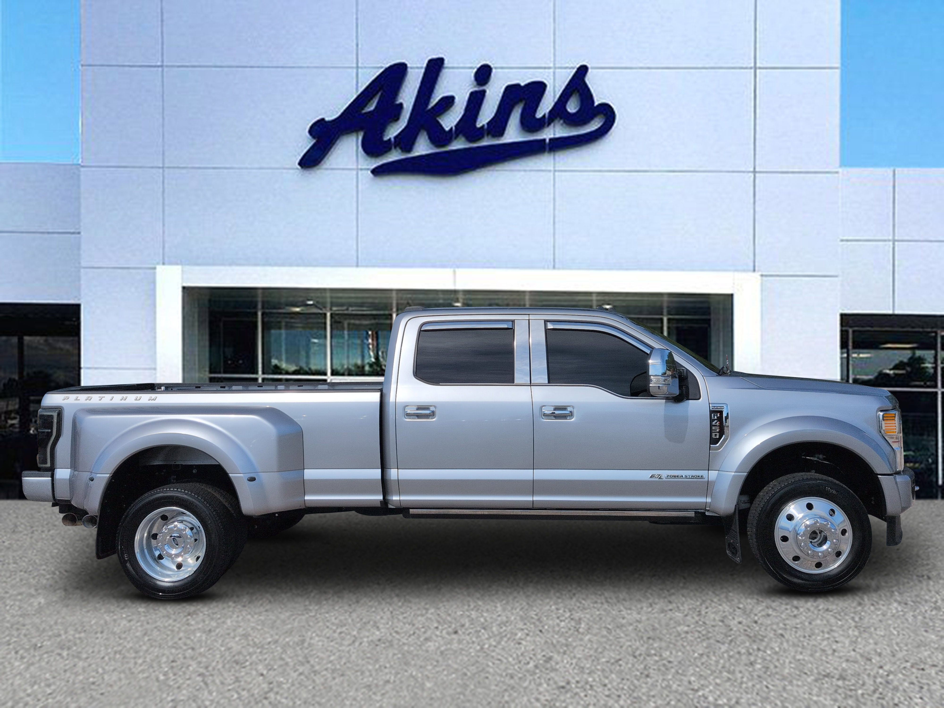 Certified 2021 Ford Superduty Platinum DRW CREW CAB LONG BED TRUCK