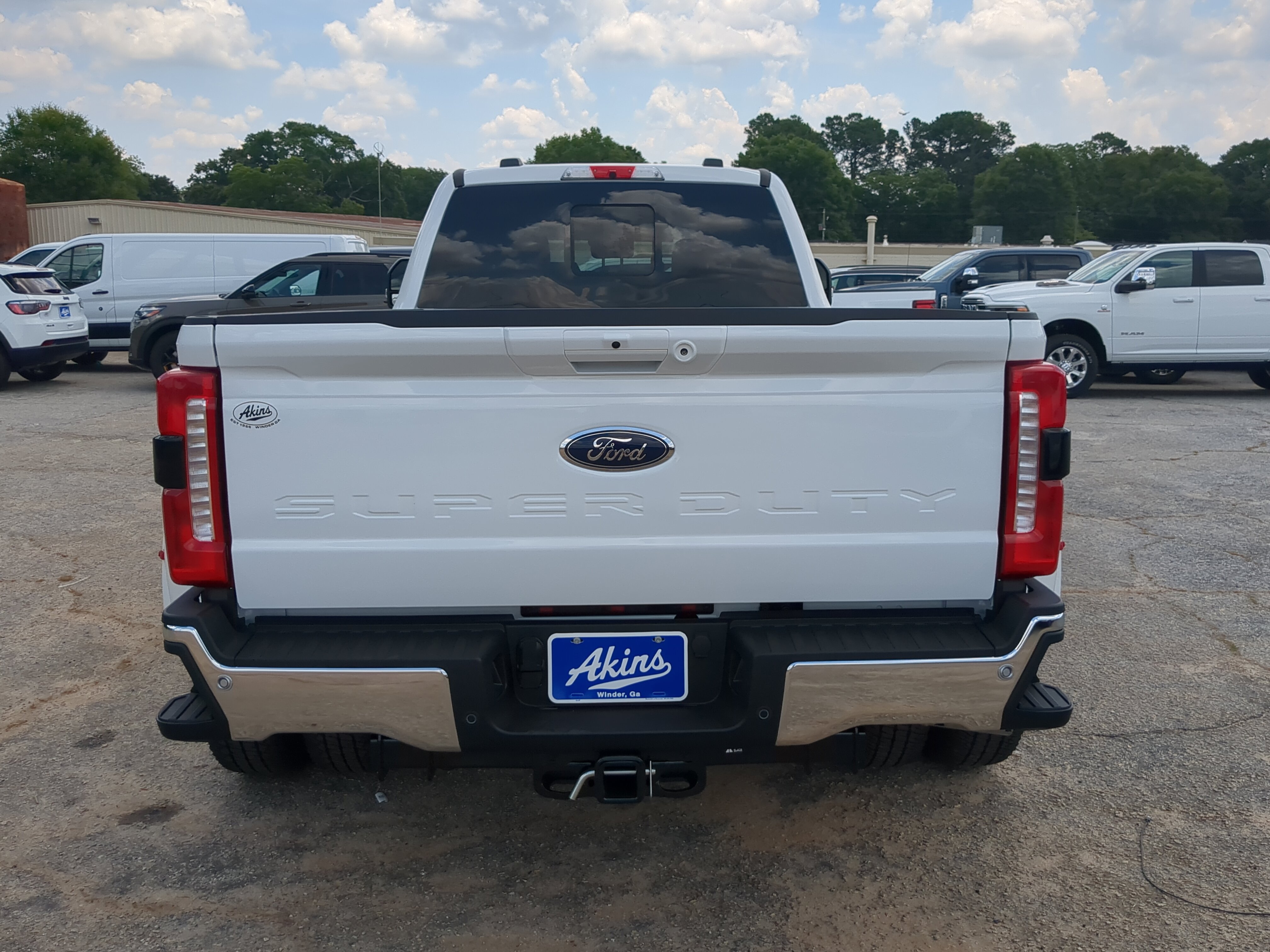 New 2026 Ford Super Duty F-350 DRW LARIAT TRUCK