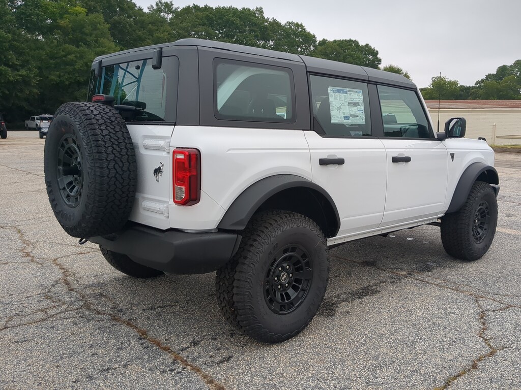 New 2026 Ford Bronco SUV