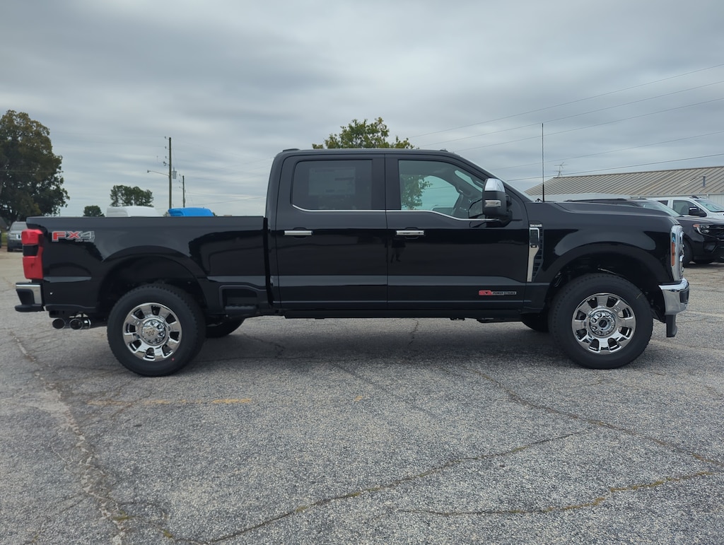 New 2027 Ford Super Duty F-350 SRW King Ranch TRUCK