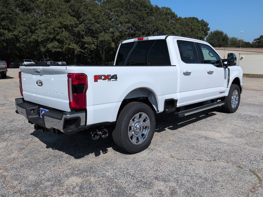 New 2027 Ford Super Duty F-250 SRW LARIAT TRUCK