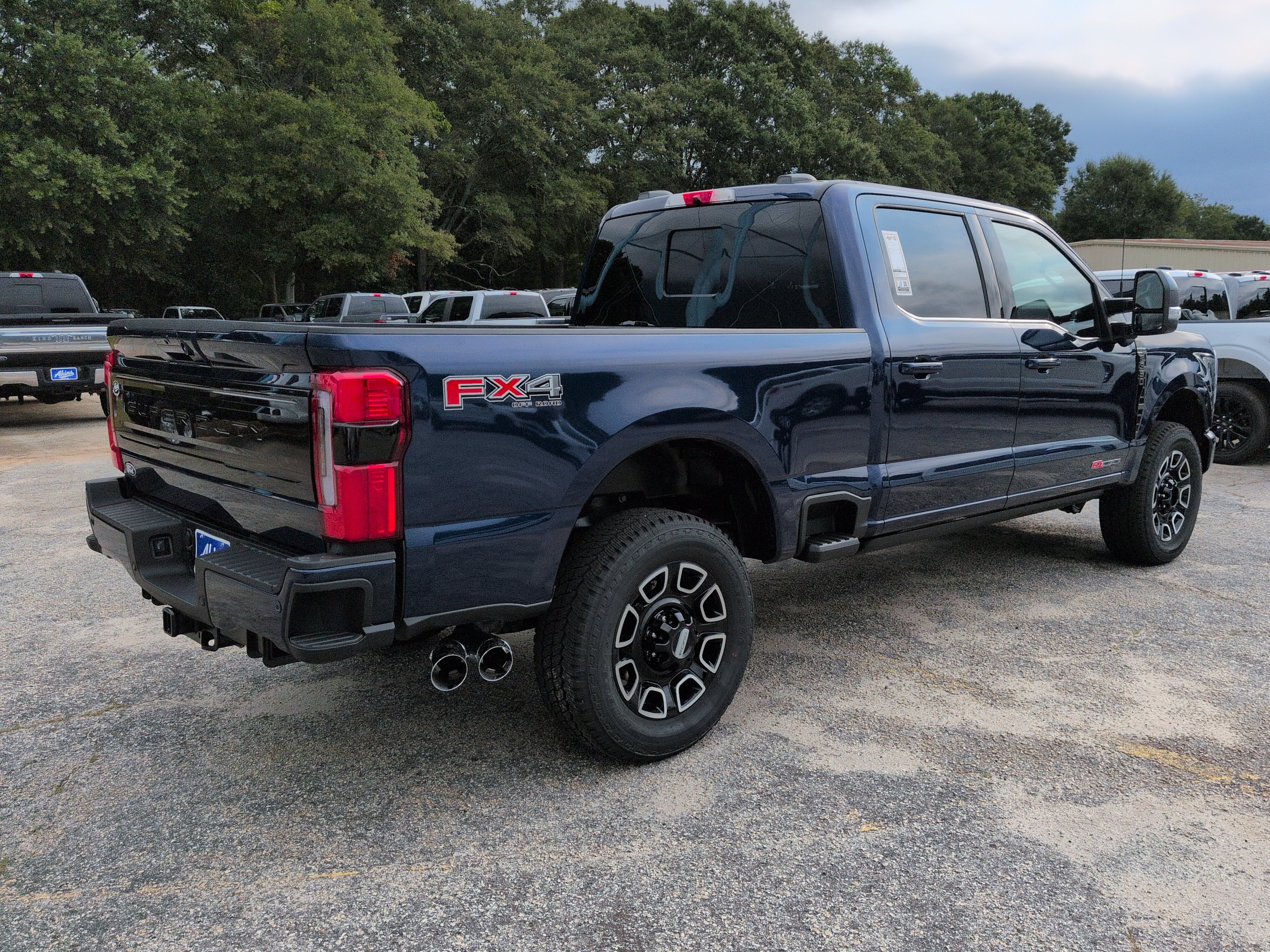 New 2027 Ford Super Duty F-350 SRW Platinum TRUCK