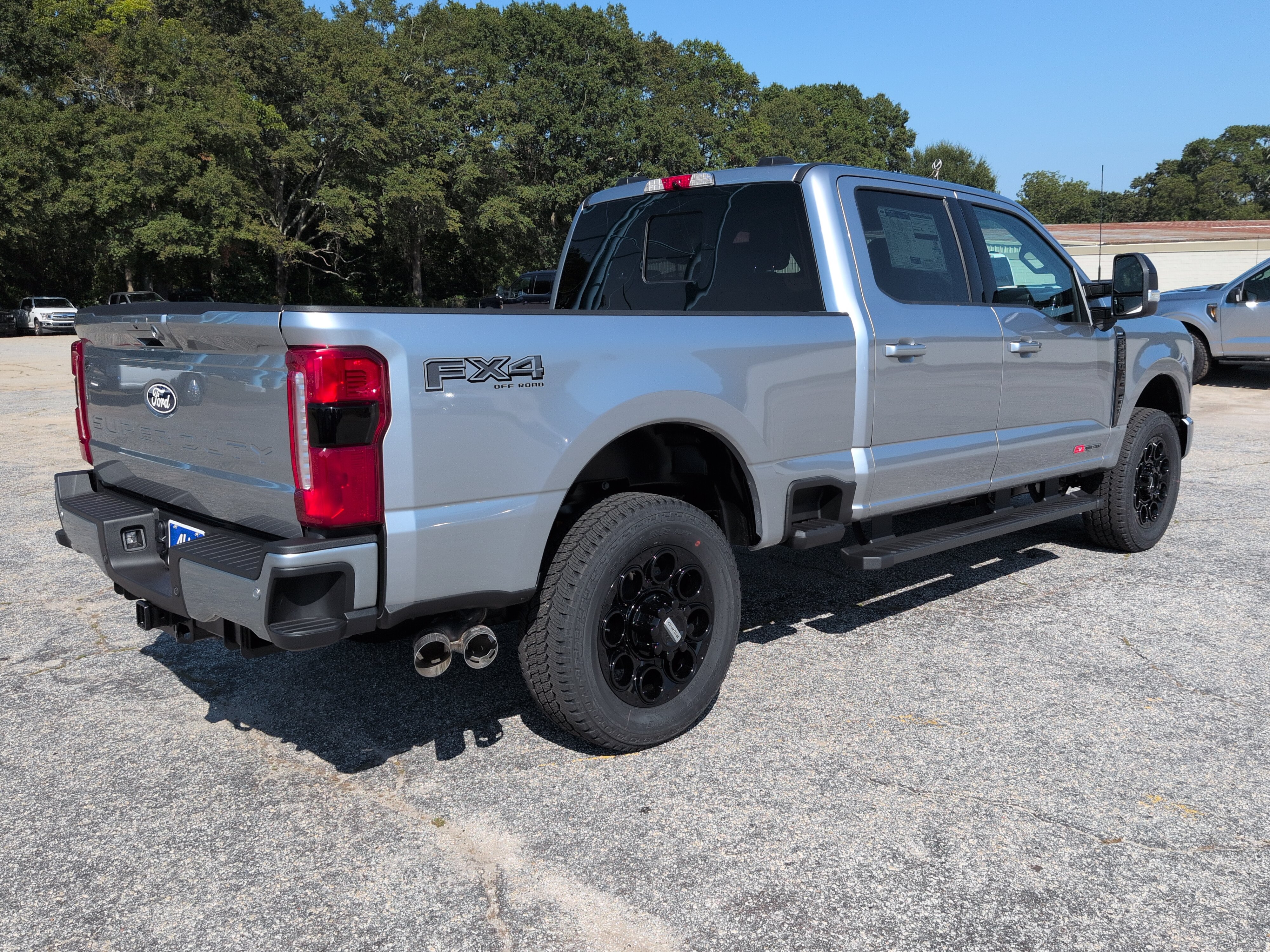 New 2027 Ford Super Duty F-250 SRW LARIAT TRUCK