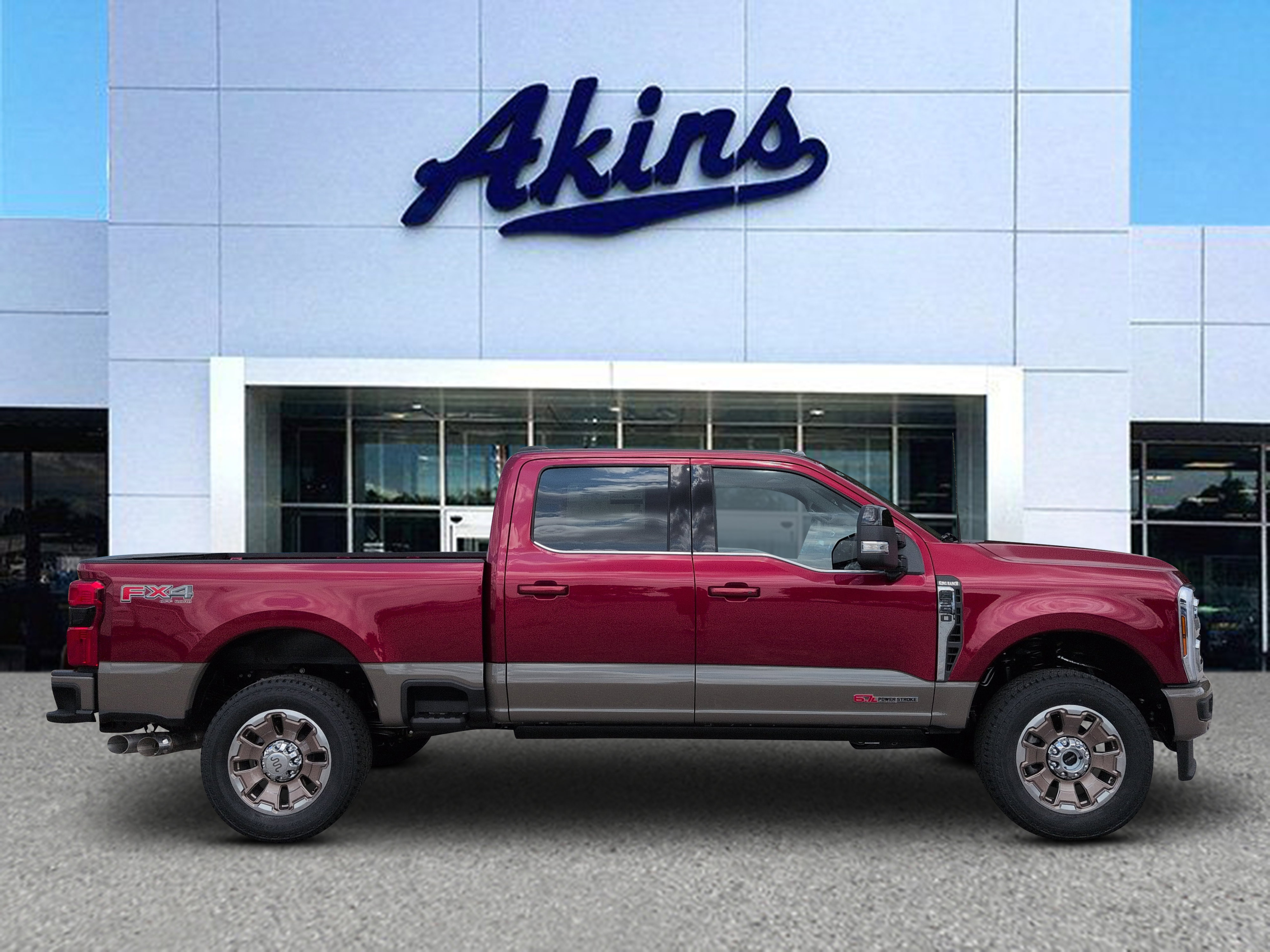 New 2027 Ford Super Duty F-350 SRW King Ranch TRUCK