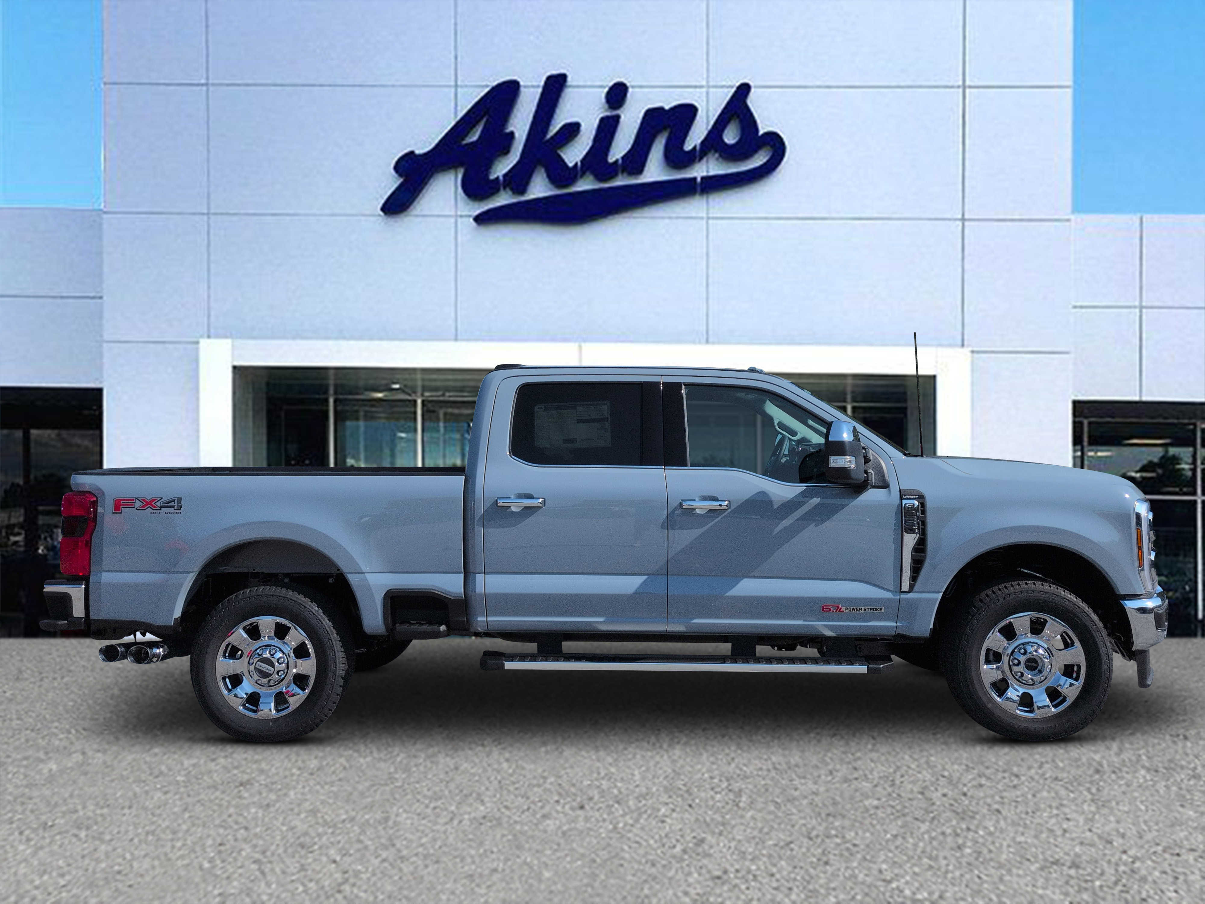 New 2027 Ford Super Duty F-250 SRW LARIAT TRUCK