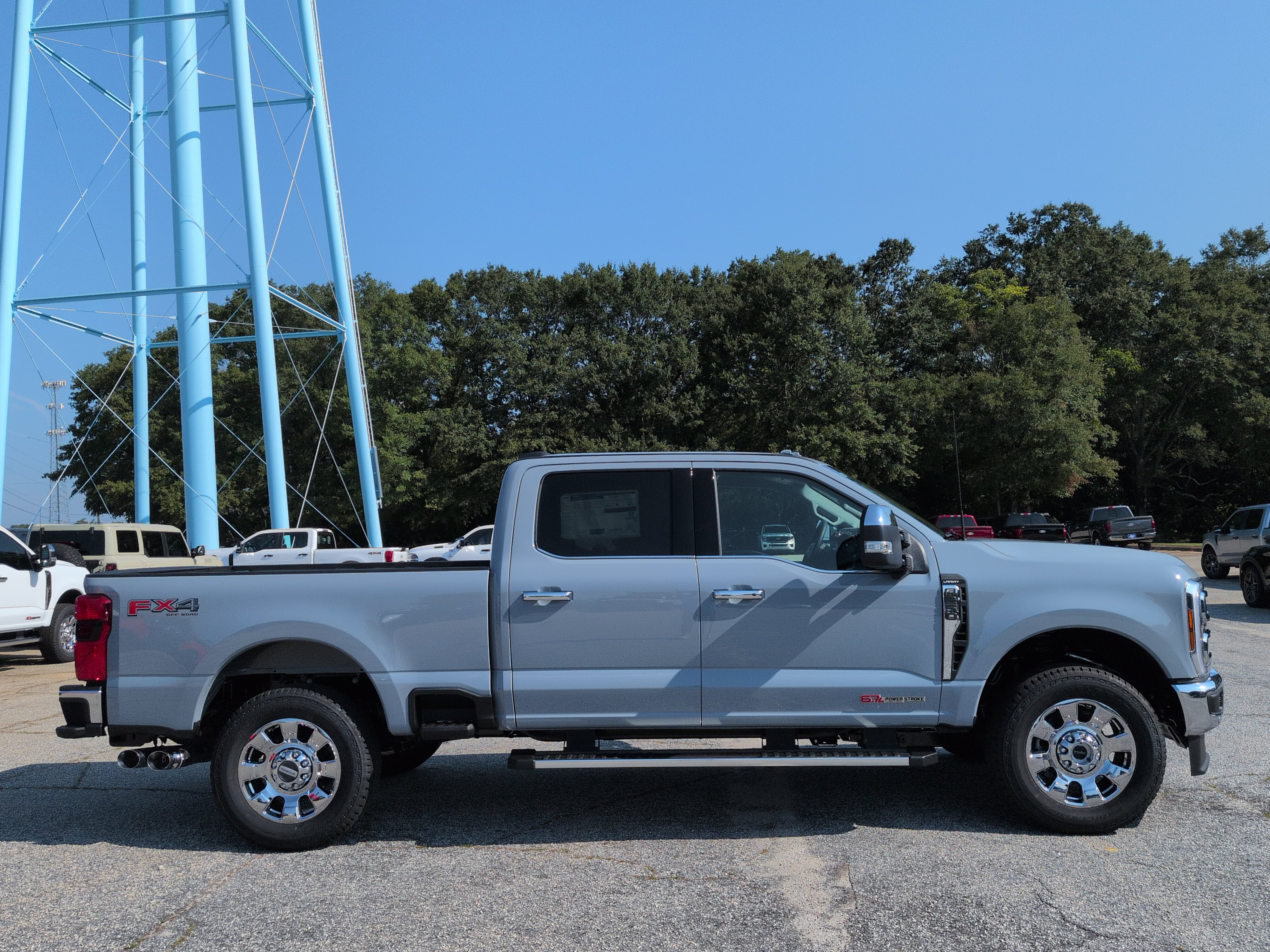 New 2027 Ford Super Duty F-250 SRW LARIAT TRUCK