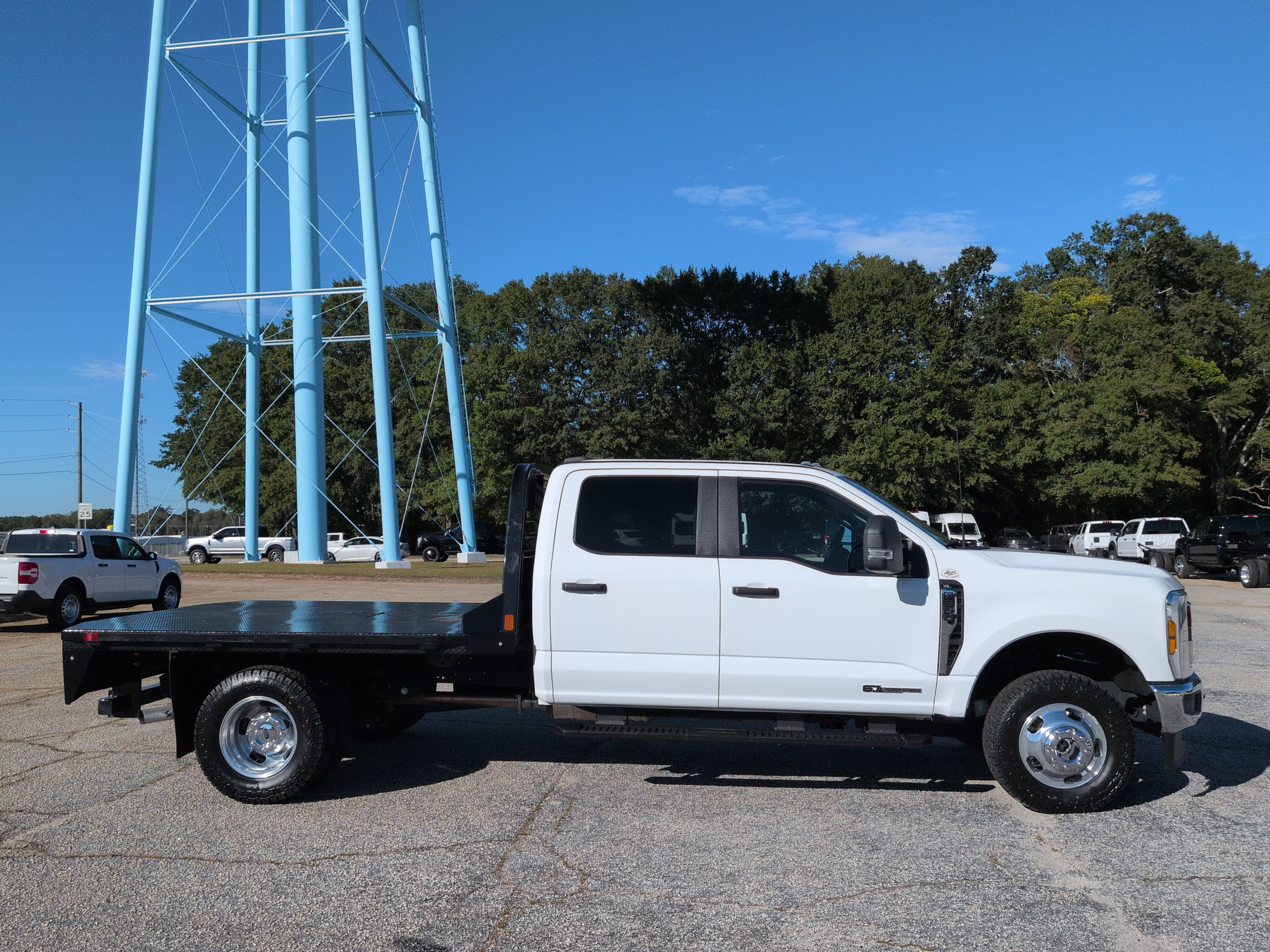 Certified 2025 Ford Superduty XL CREW CAB TRUCK