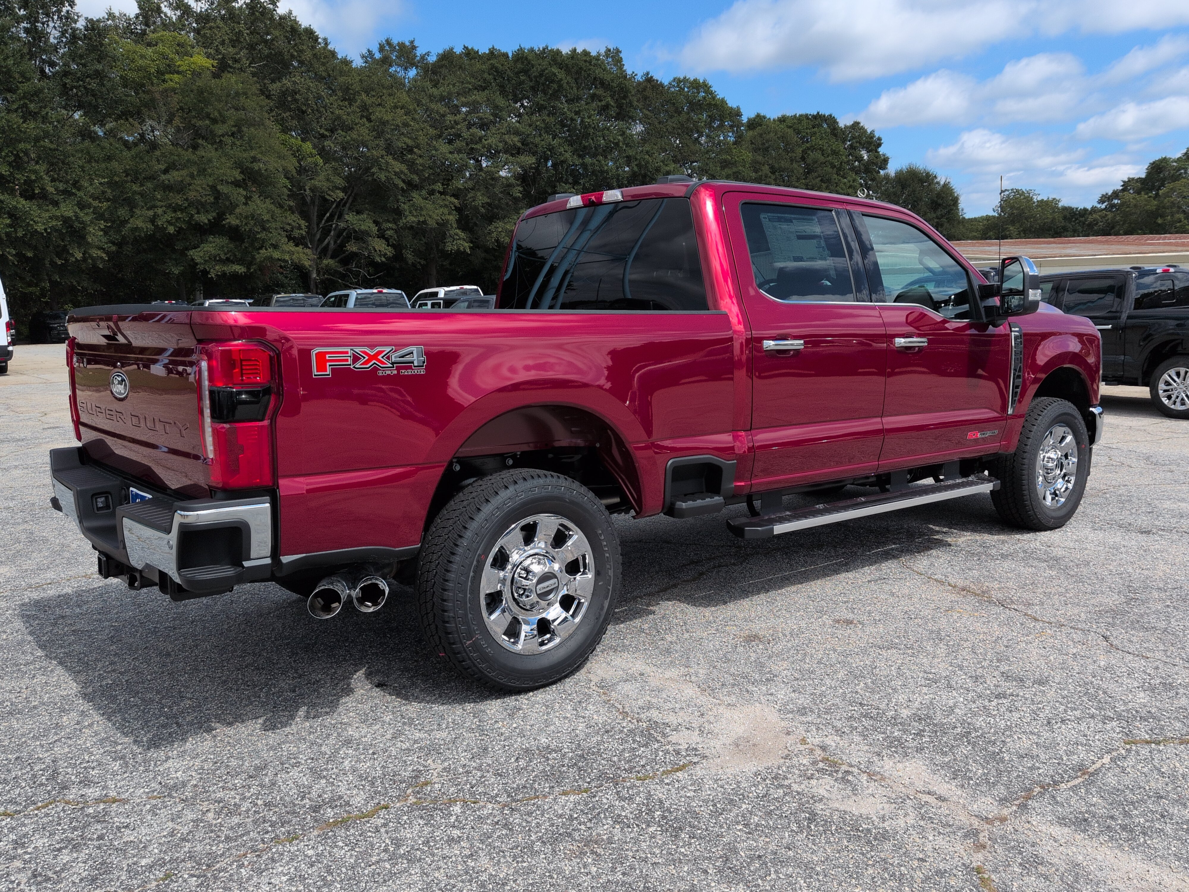 New 2027 Ford Super Duty F-250 SRW LARIAT TRUCK