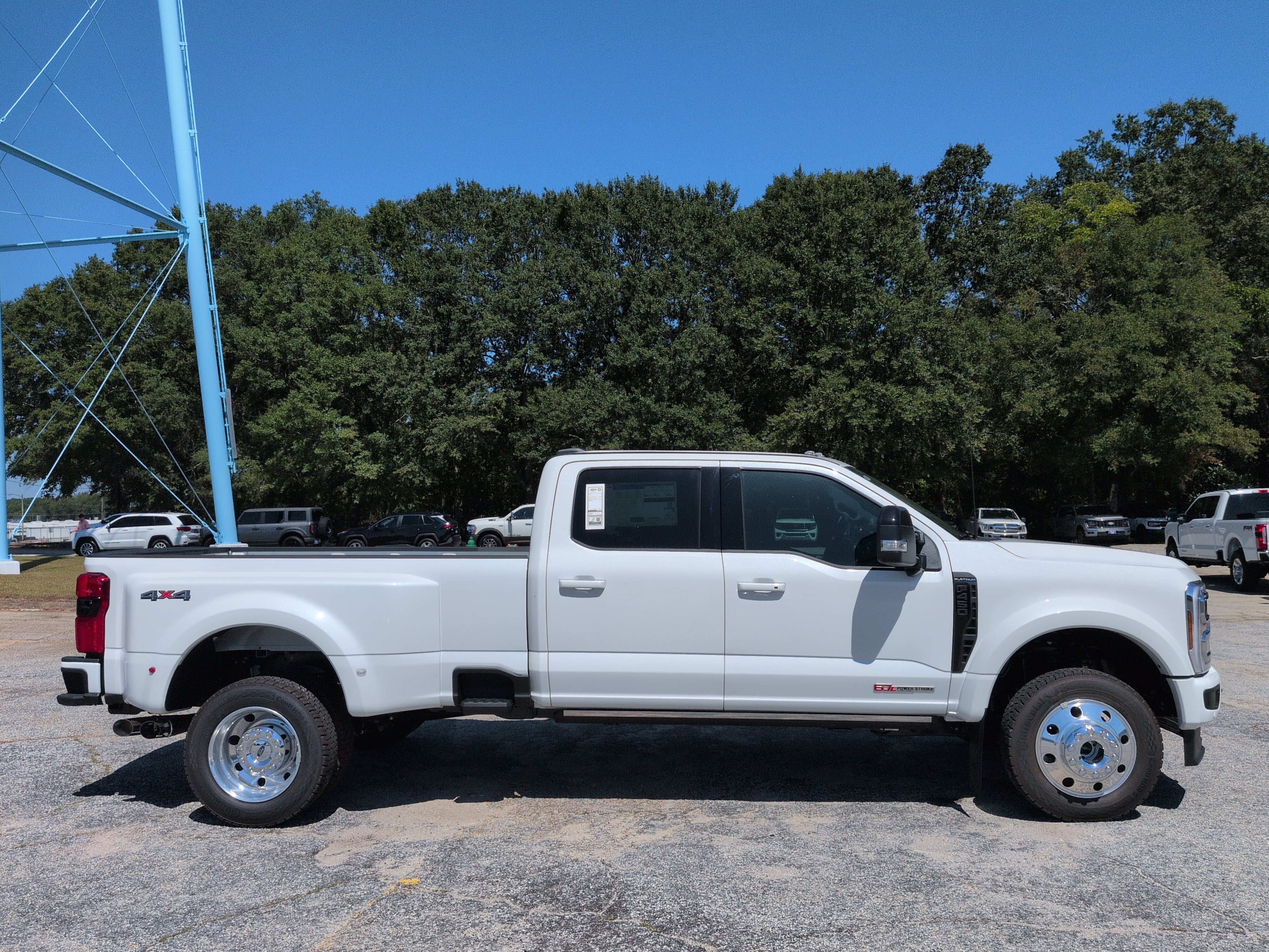 New 2026 Ford Super Duty F-450 DRW Platinum TRUCK
