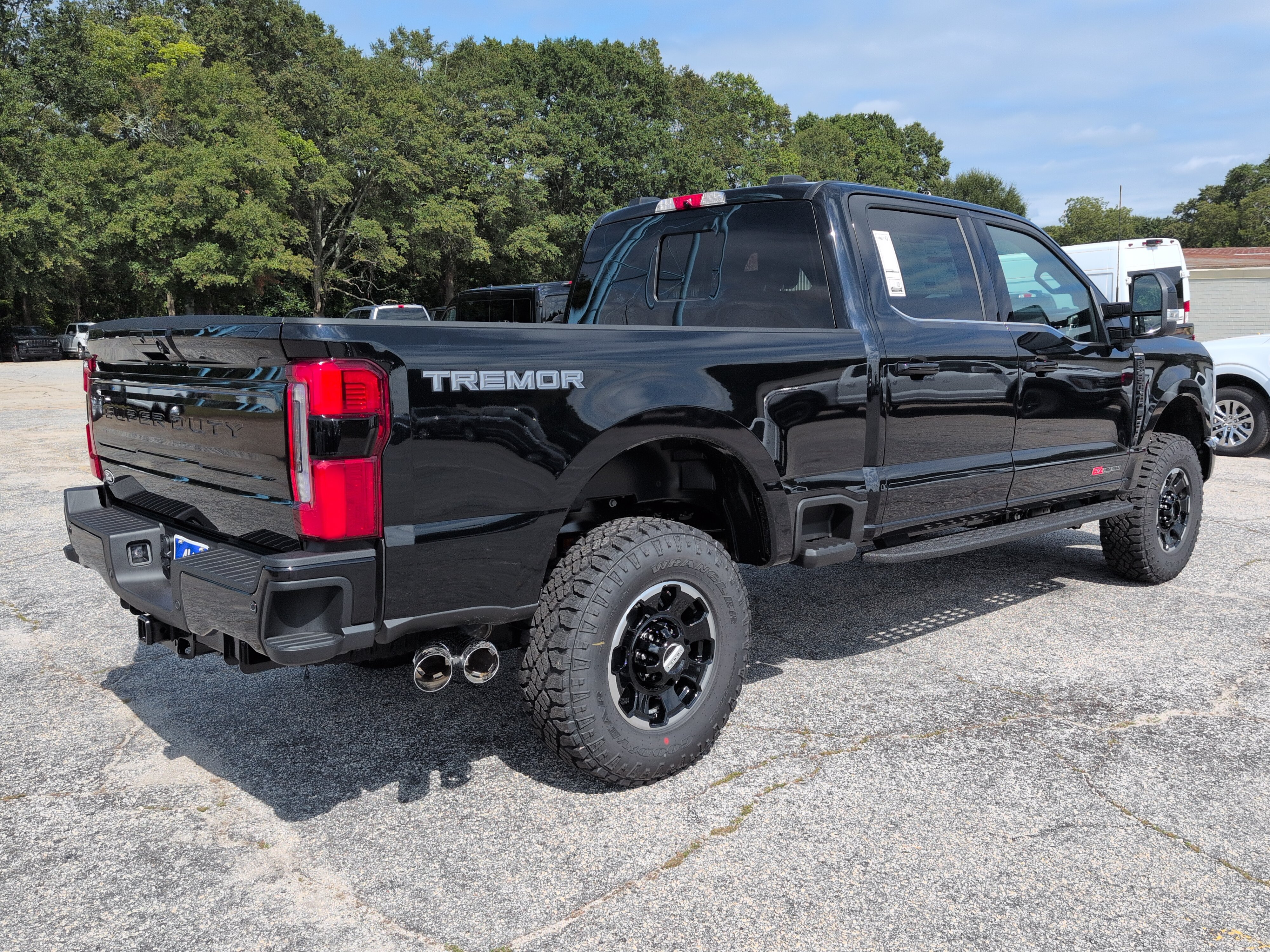 New 2027 Ford Super Duty F-250 SRW Platinum TRUCK