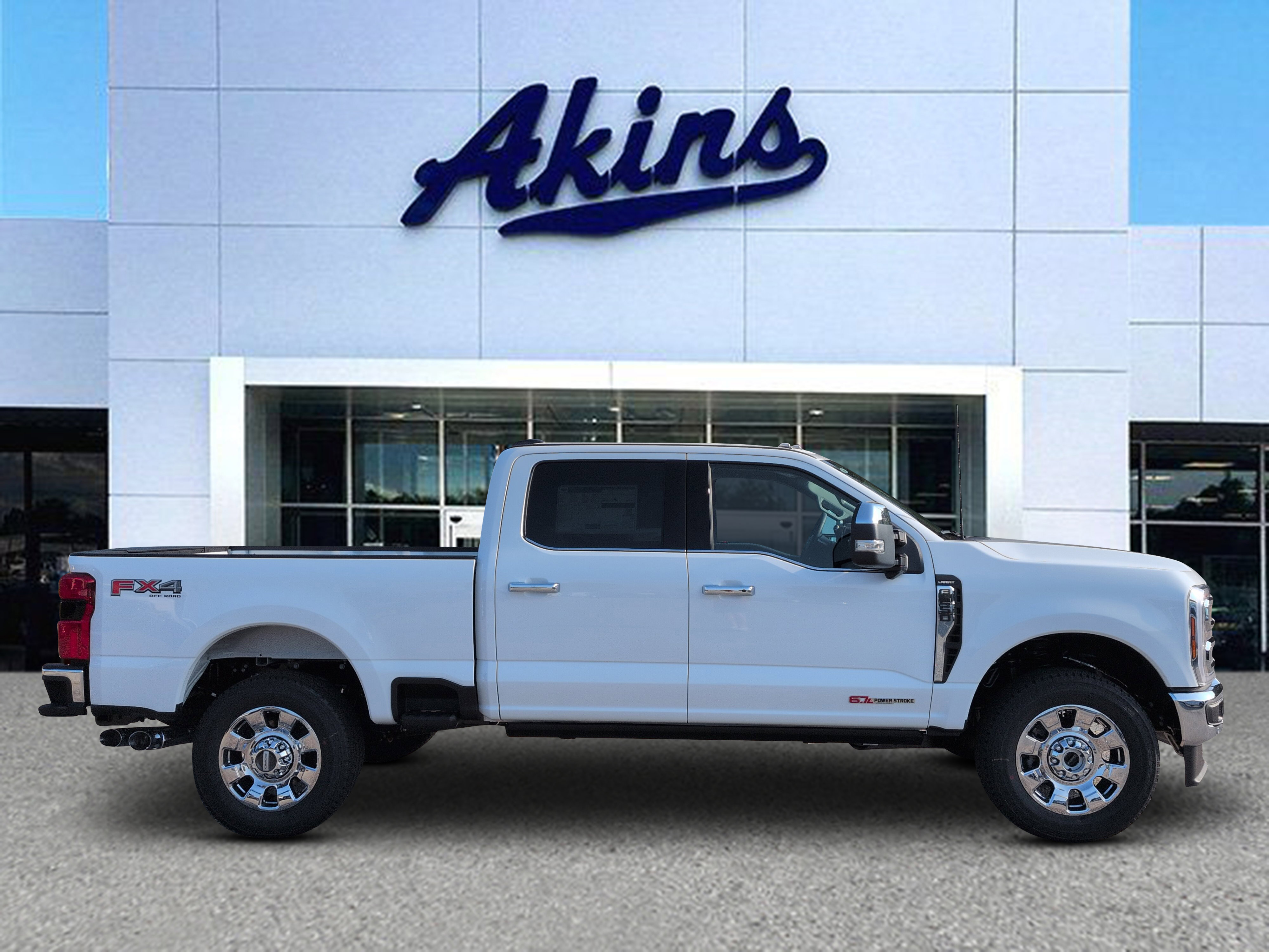 New 2027 Ford Super Duty F-250 SRW LARIAT TRUCK