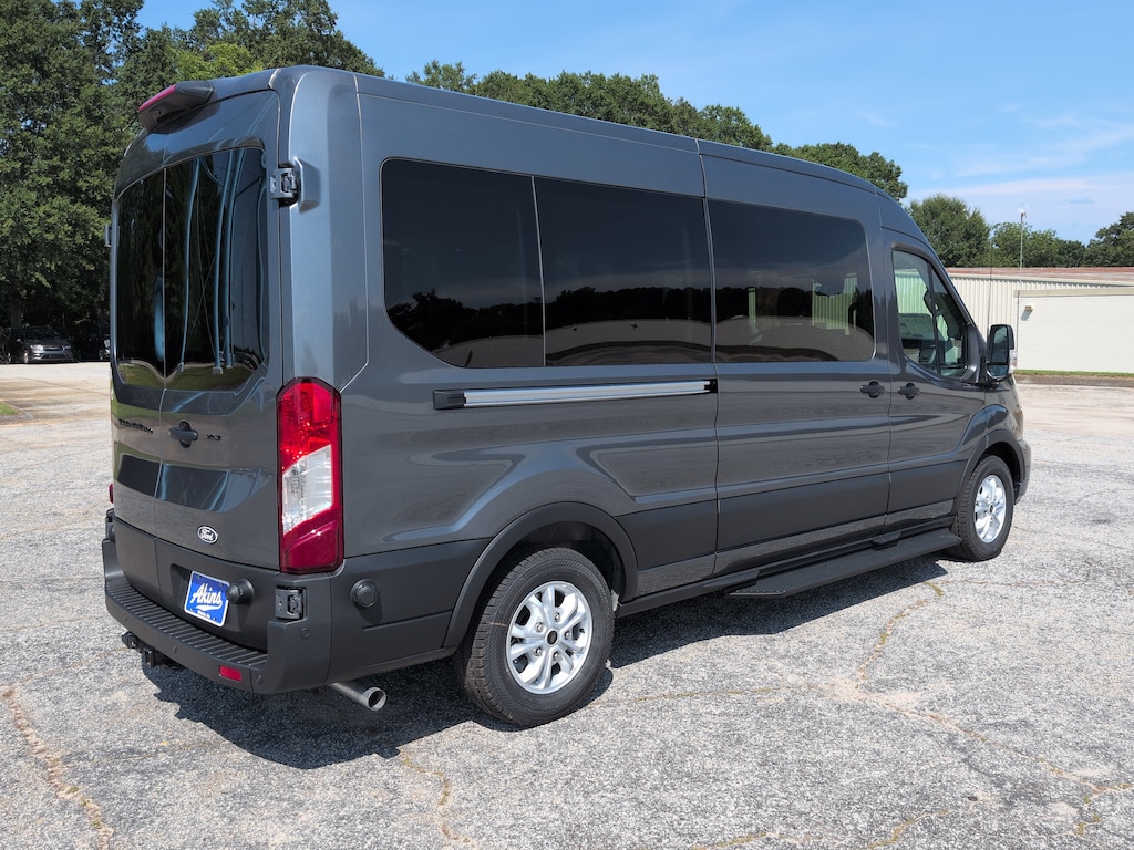 New 2026 Ford Transit Passenger Wagon XLT VAN