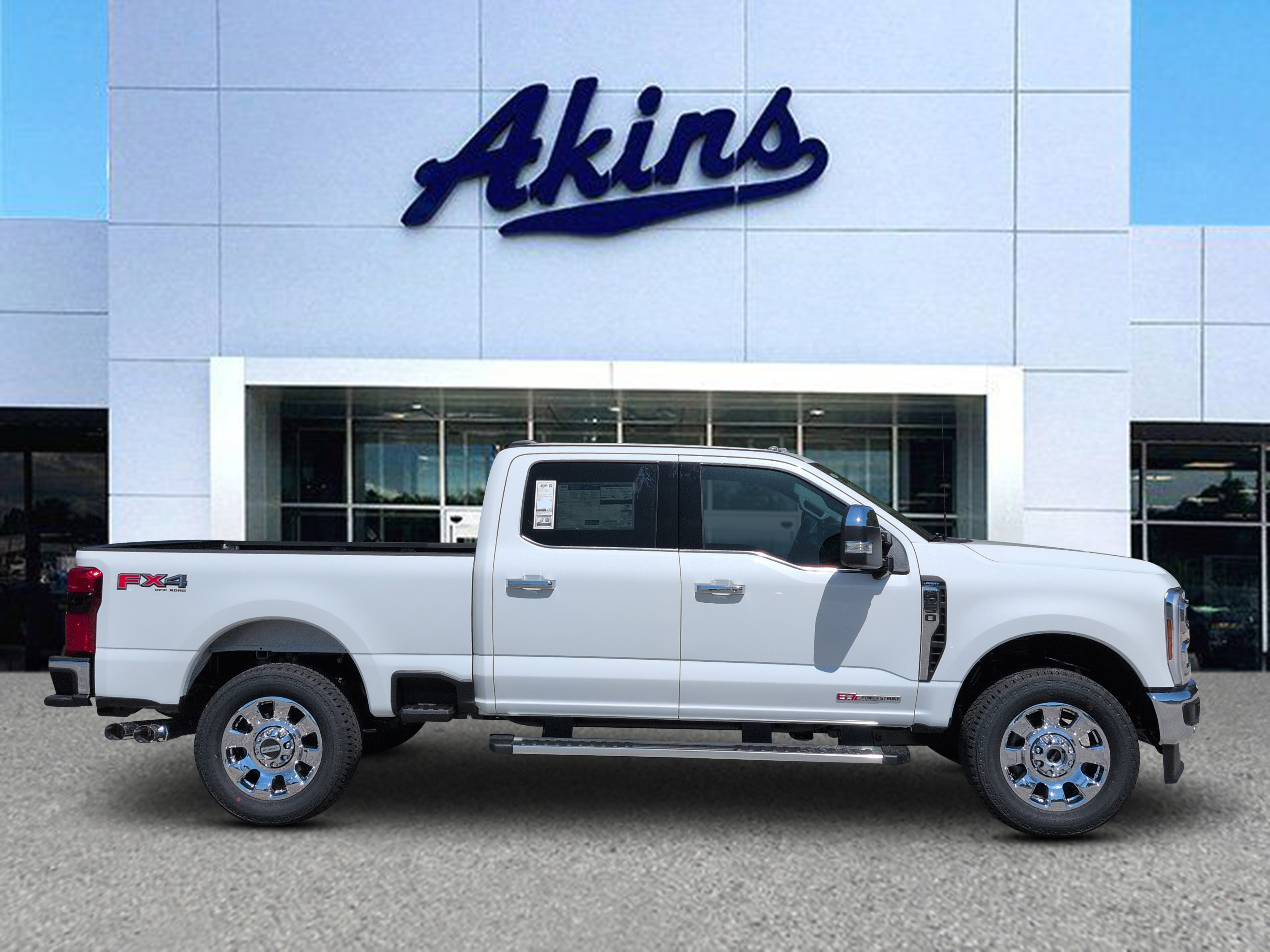 New 2027 Ford Super Duty F-250 SRW LARIAT TRUCK