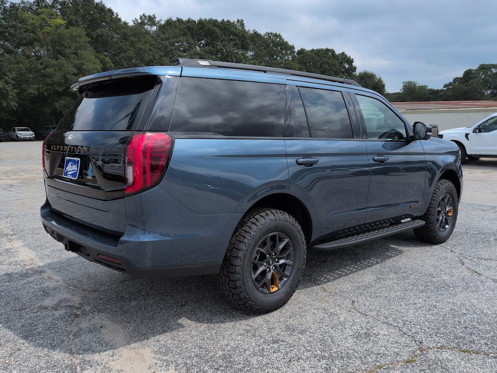 New 2027 Ford Expedition Tremor SUV